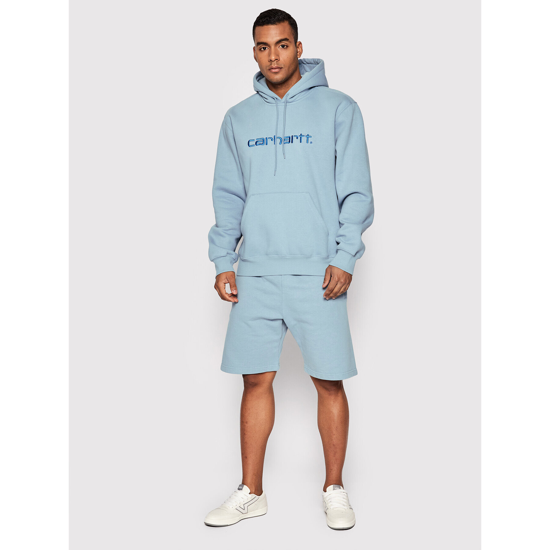 Carhartt WIP Спортни шорти Sweat I027698 Син Regular Fit - Pepit.bg