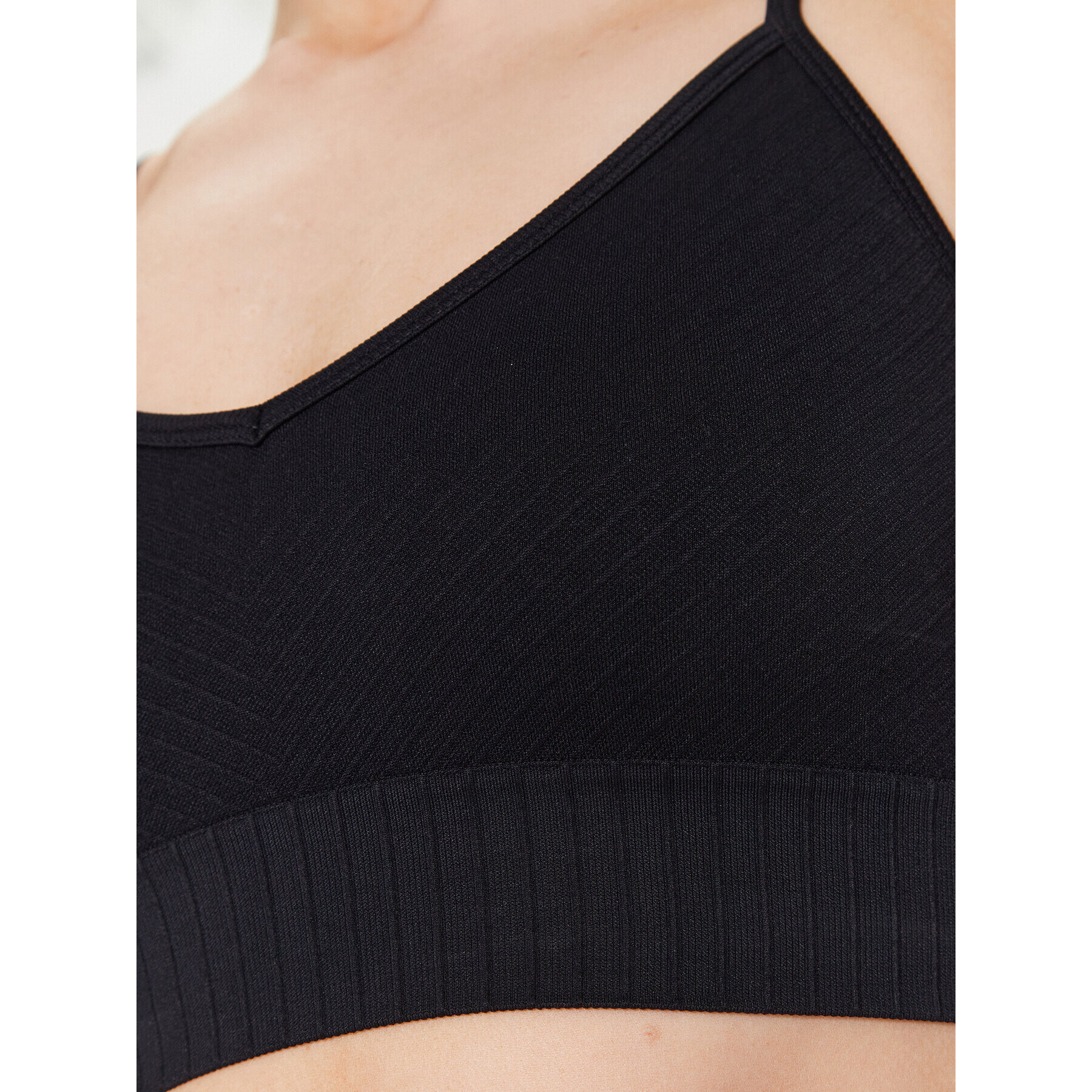 Casall топ 22210 Черен Slim Fit - Pepit.bg