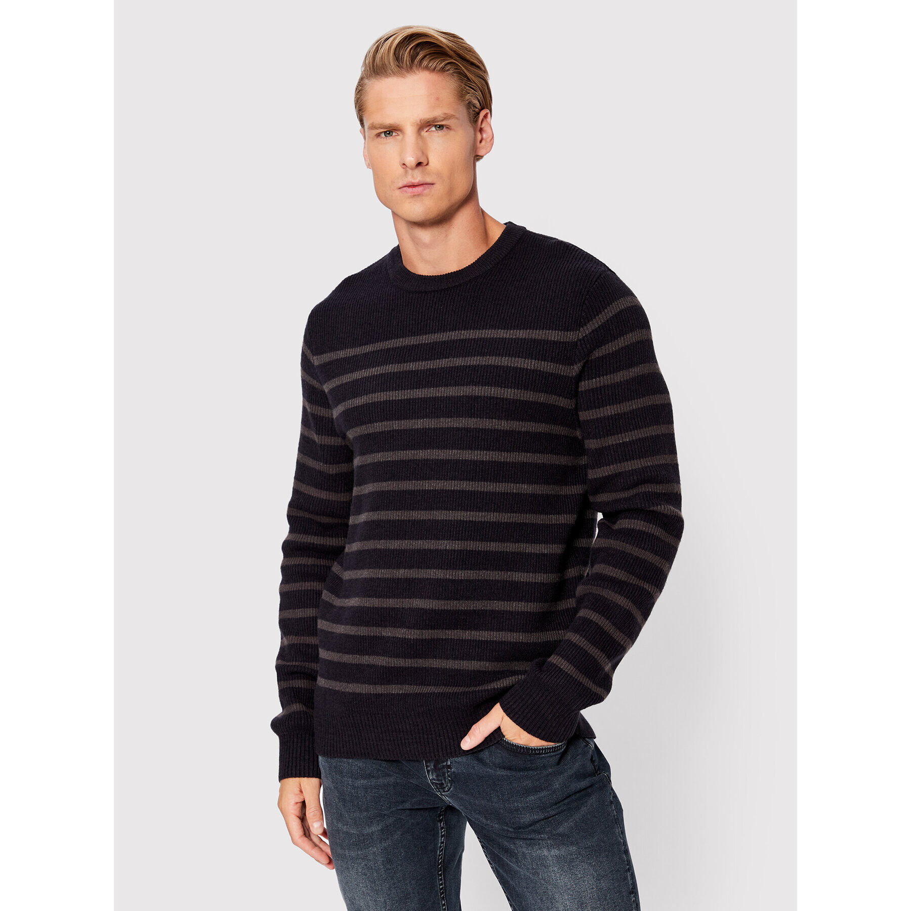 Casual Friday Пуловер Karl Striped 20504400 Тъмносин Regular Fit - Pepit.bg