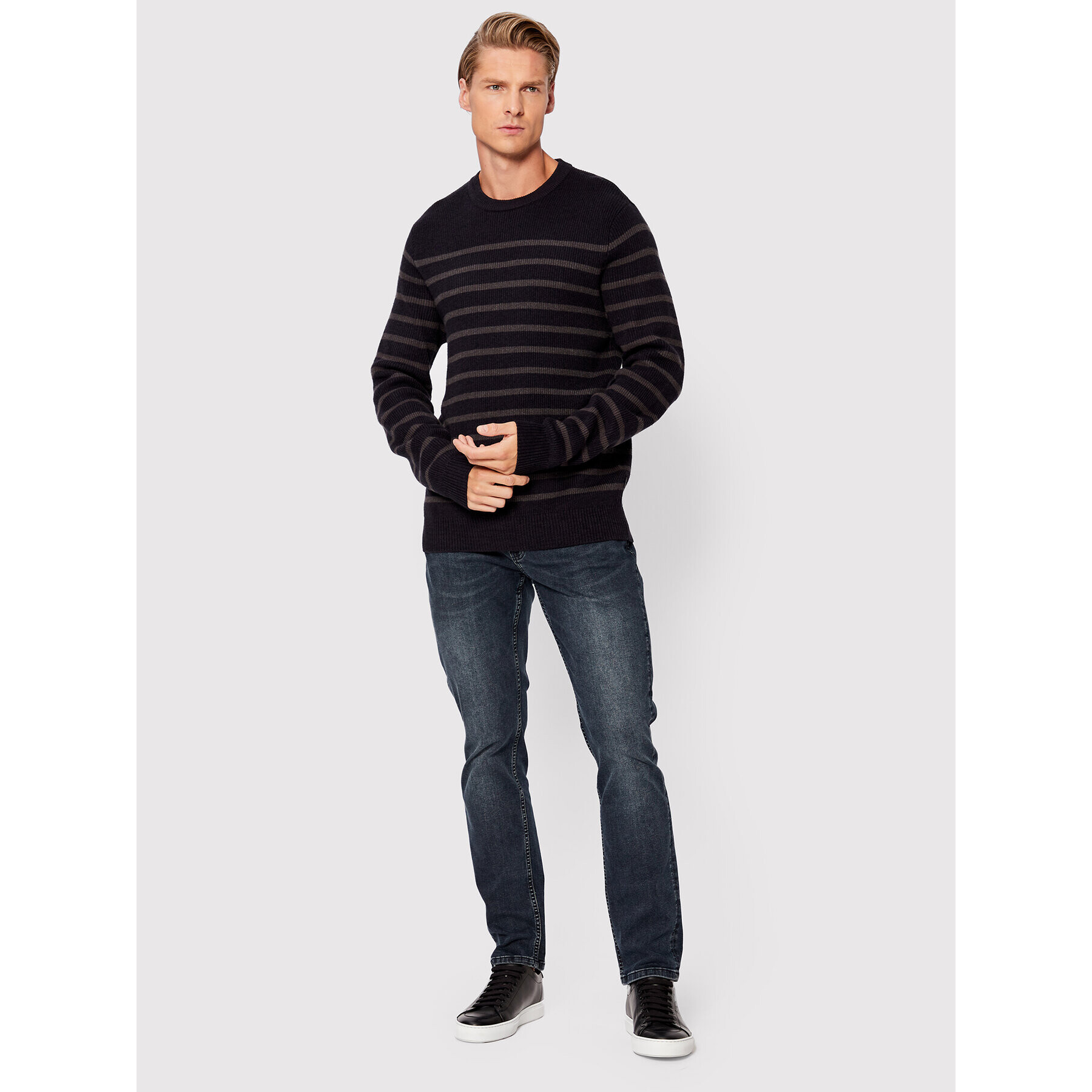 Casual Friday Пуловер Karl Striped 20504400 Тъмносин Regular Fit - Pepit.bg