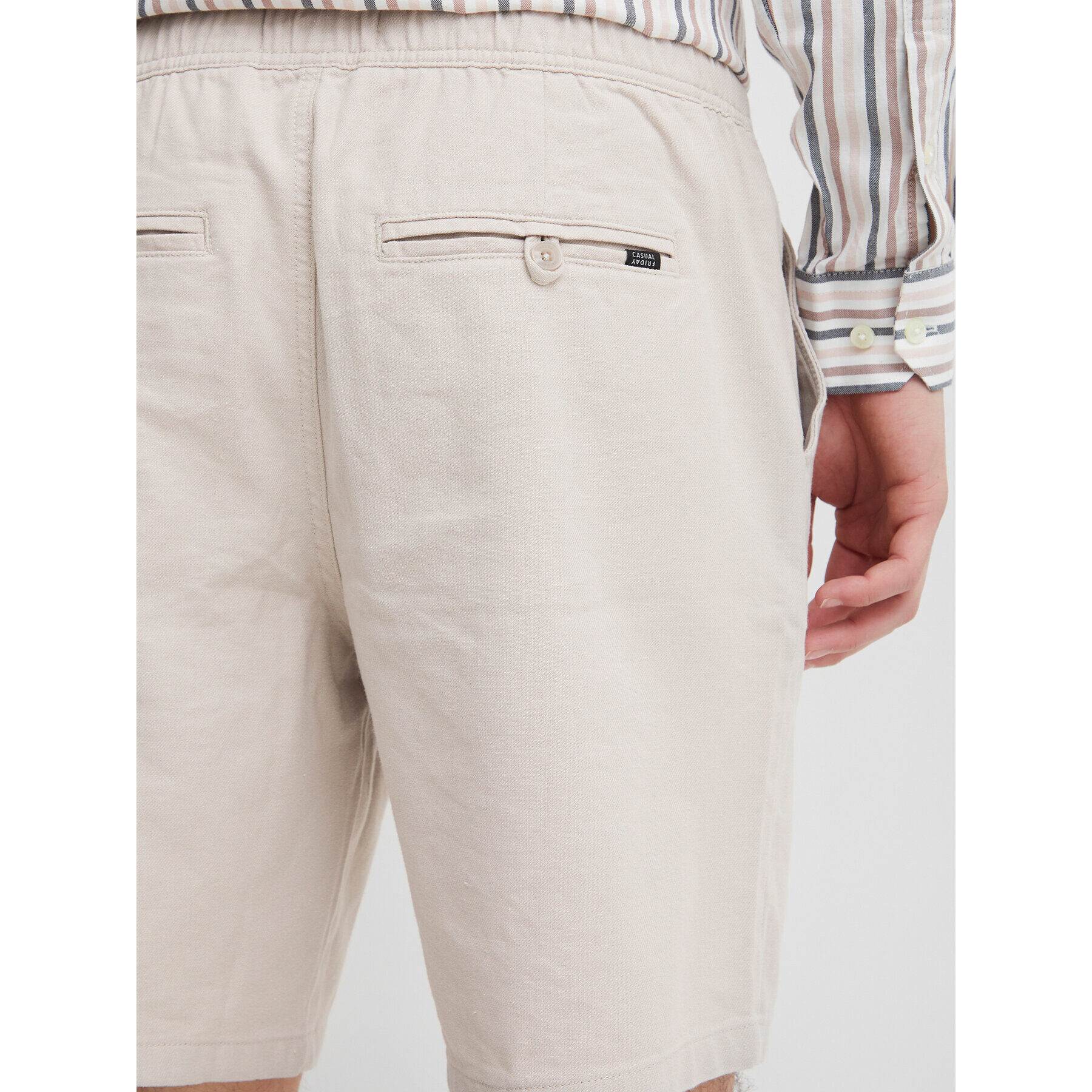 Casual Friday Шорти от плат 20504305 Бежов Regular Fit - Pepit.bg