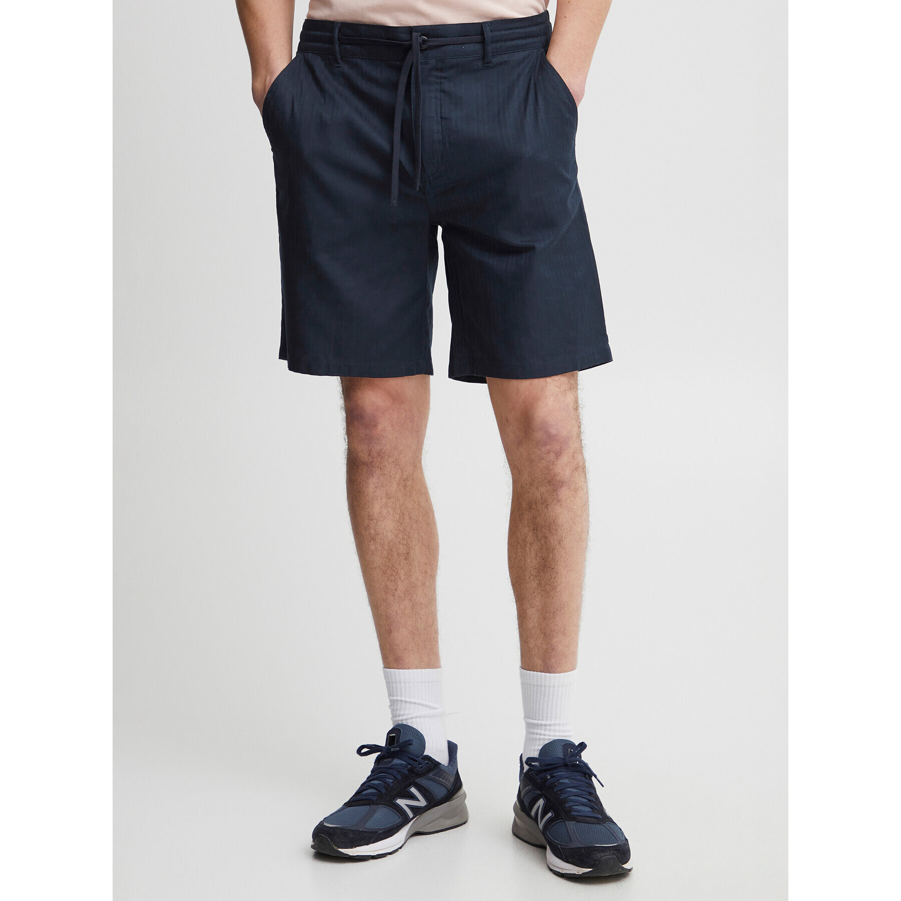 Casual Friday Шорти от плат 20504678 Тъмносин Regular Fit - Pepit.bg