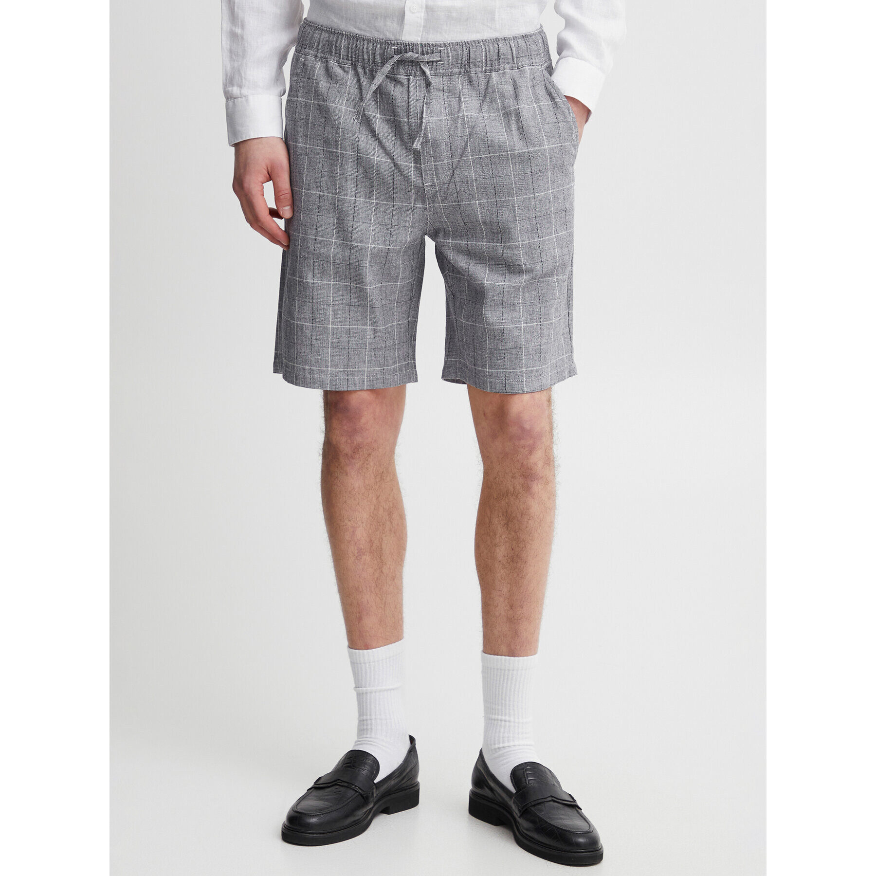 Casual Friday Шорти от плат 20504698 Сив Regular Fit - Pepit.bg