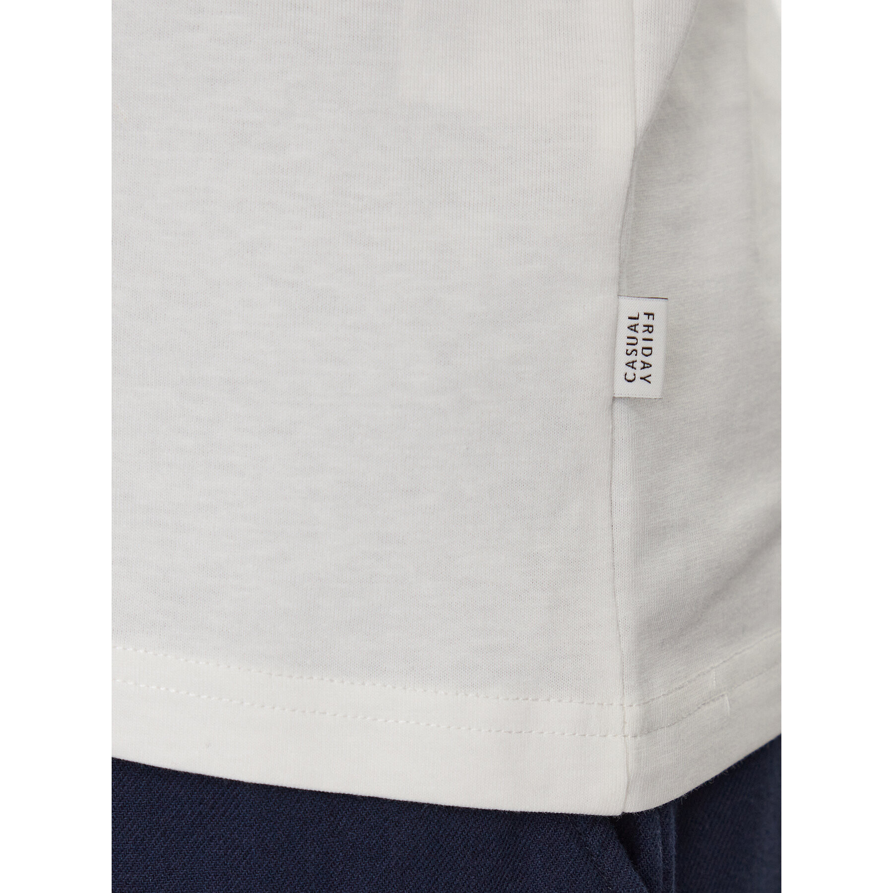 Casual Friday Тишърт 20504704 Екрю Regular Fit - Pepit.bg