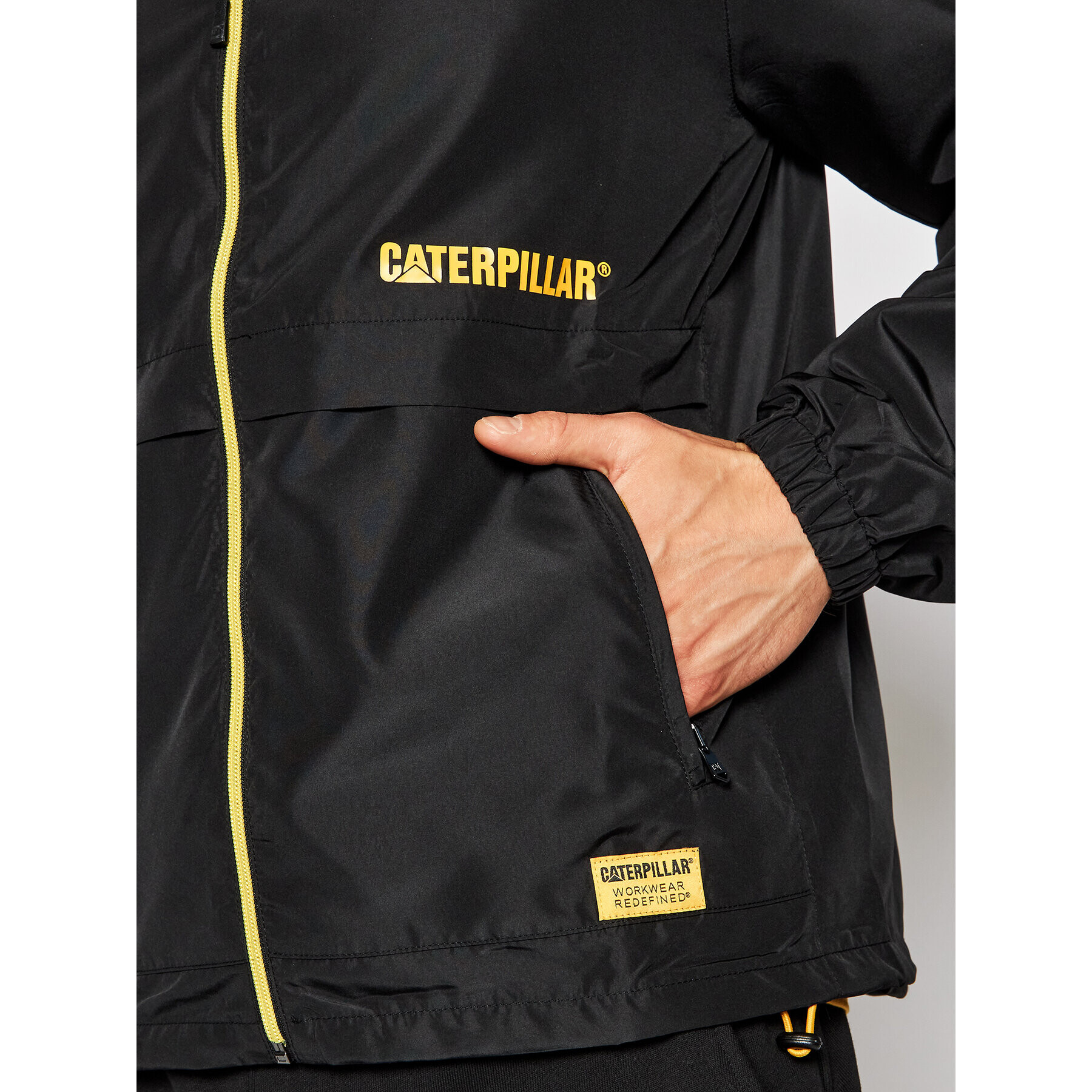 CATerpillar Преходно яке 2310505 Черен Regular Fit - Pepit.bg