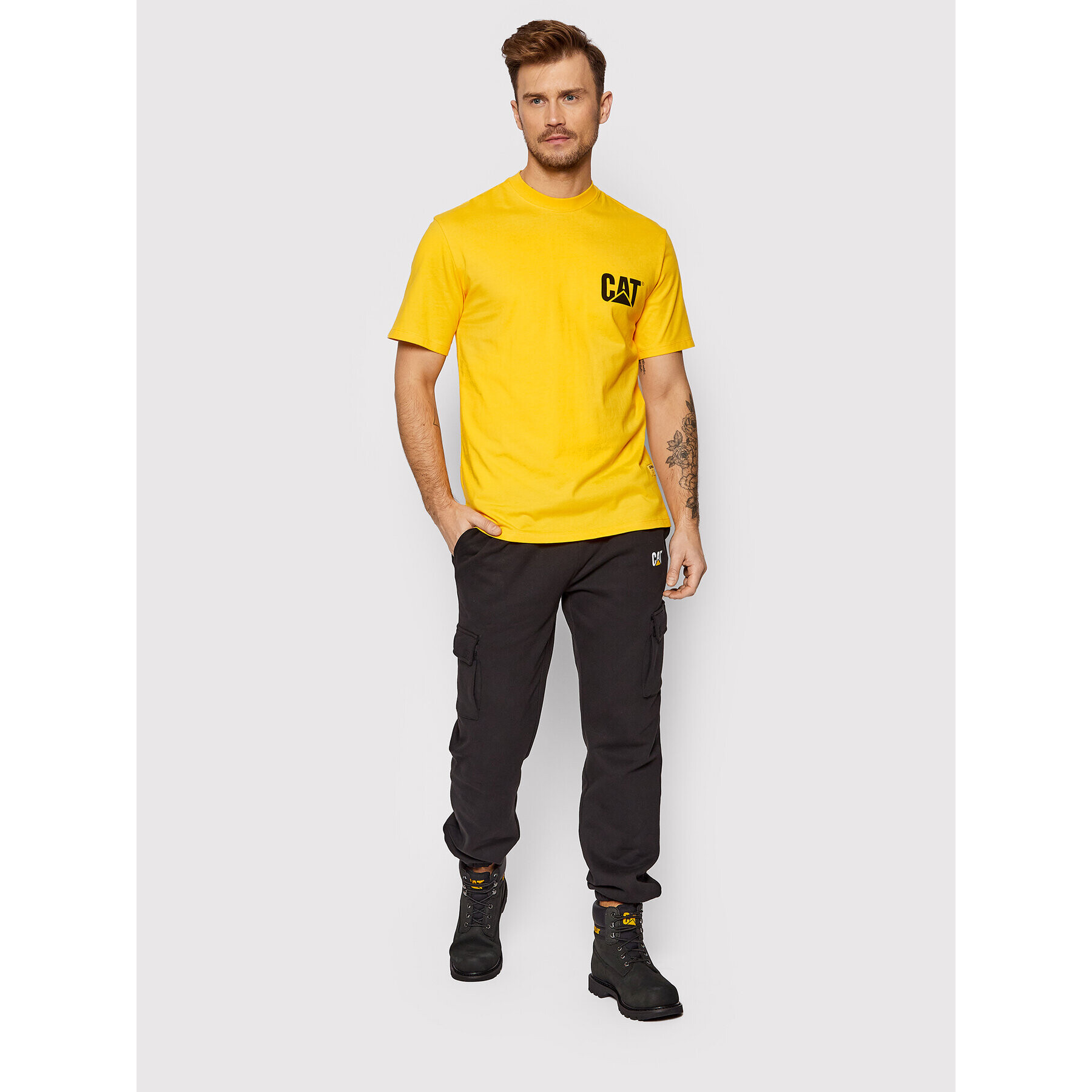 CATerpillar Тишърт 2511866 Жълт Regular Fit - Pepit.bg