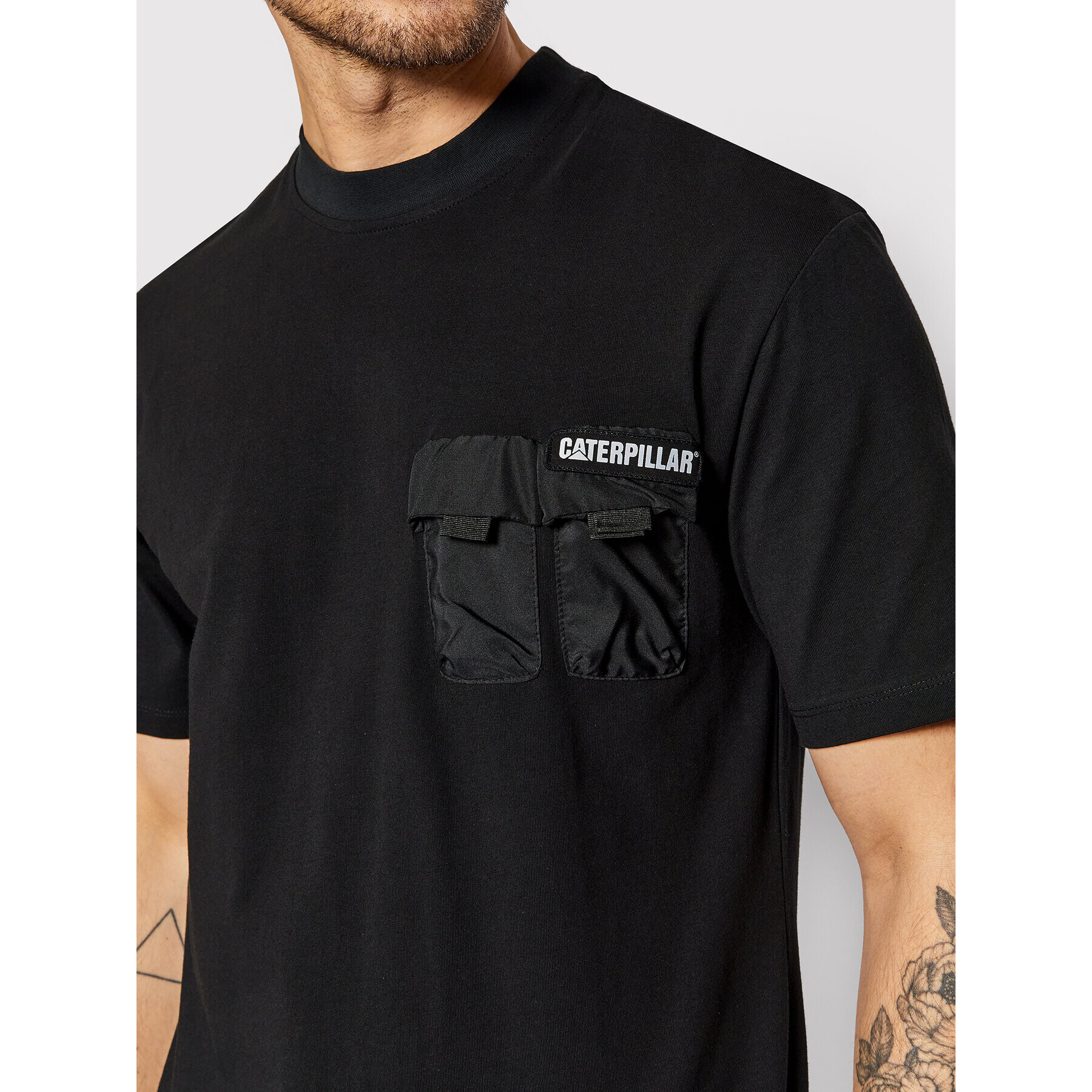 CATerpillar Тишърт 2511870 Черен Regular Fit - Pepit.bg
