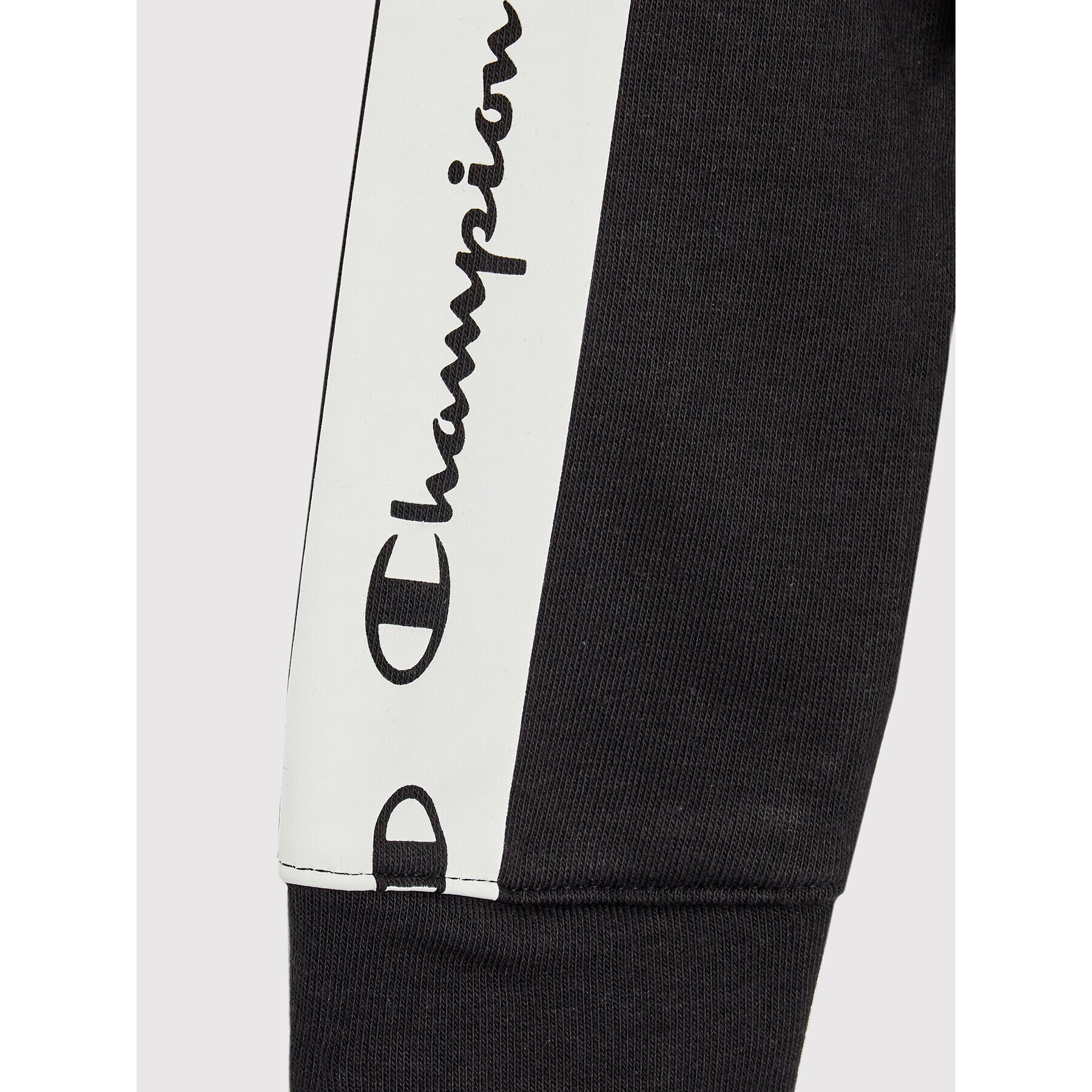 Champion Анцуг 404384 Черен Custom Fit - Pepit.bg