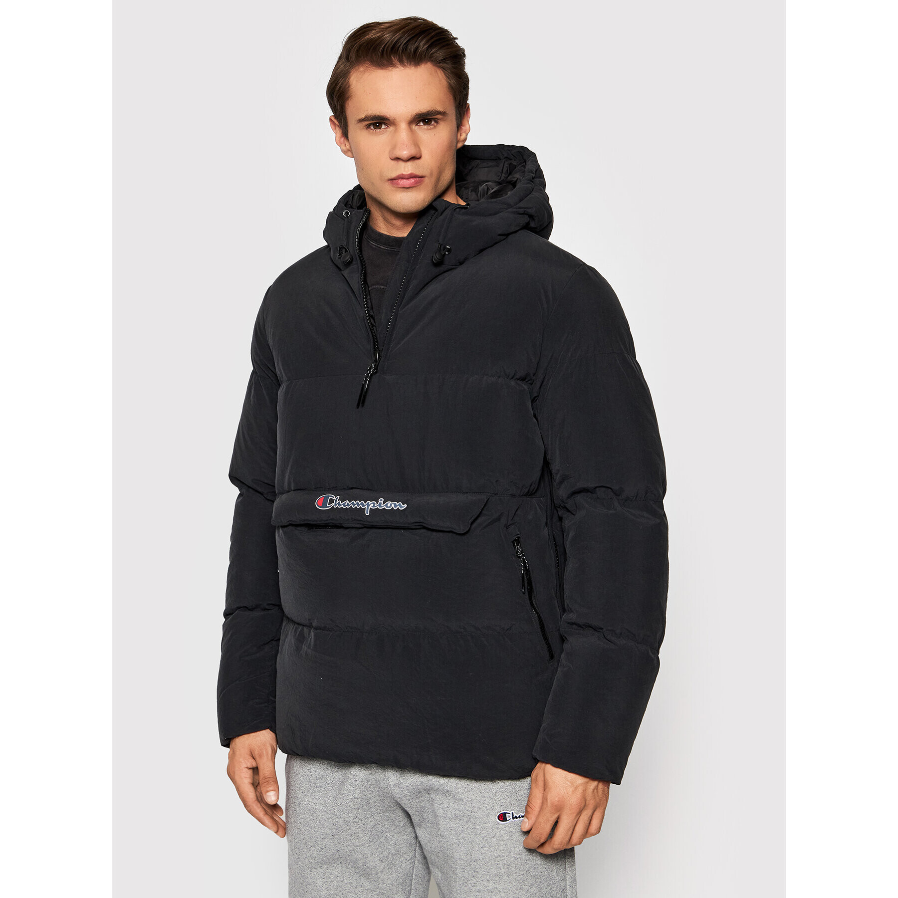 Champion Анорак Script Logo 216733 Черен Regular Fit - Pepit.bg