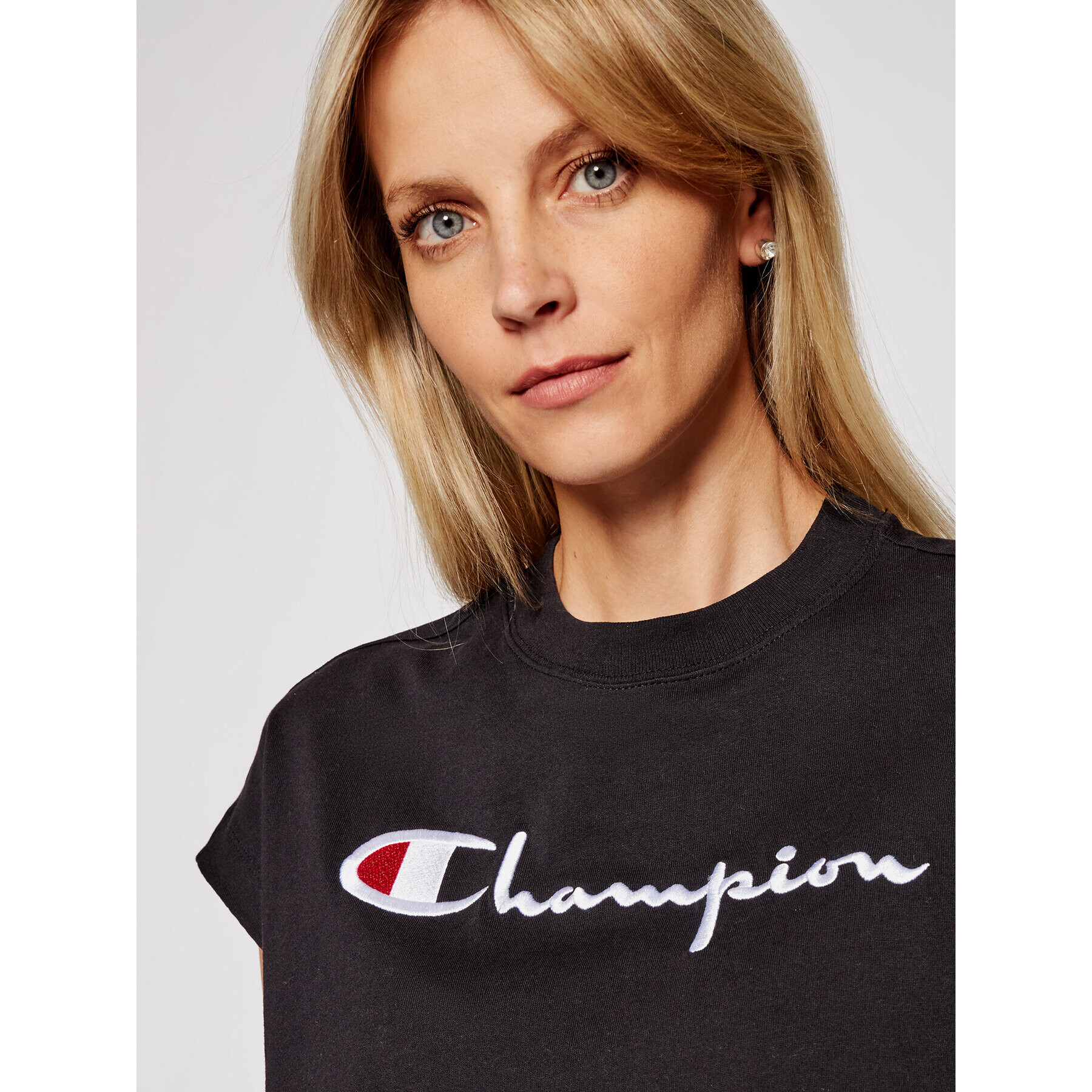 Champion Блуза 112736 Черен Relaxed Fit - Pepit.bg