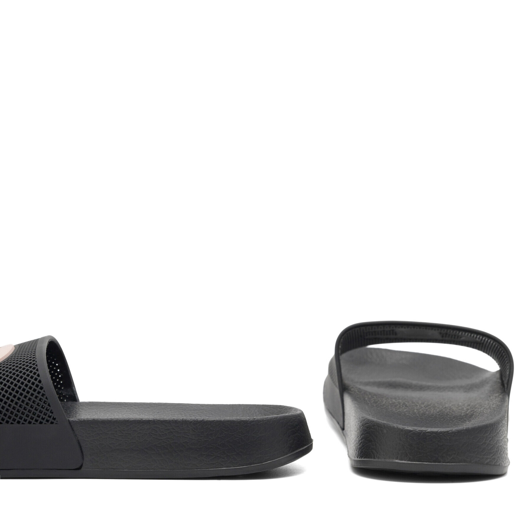 Champion Чехли SAMOA CORE S11626-KK001 Черен - Pepit.bg