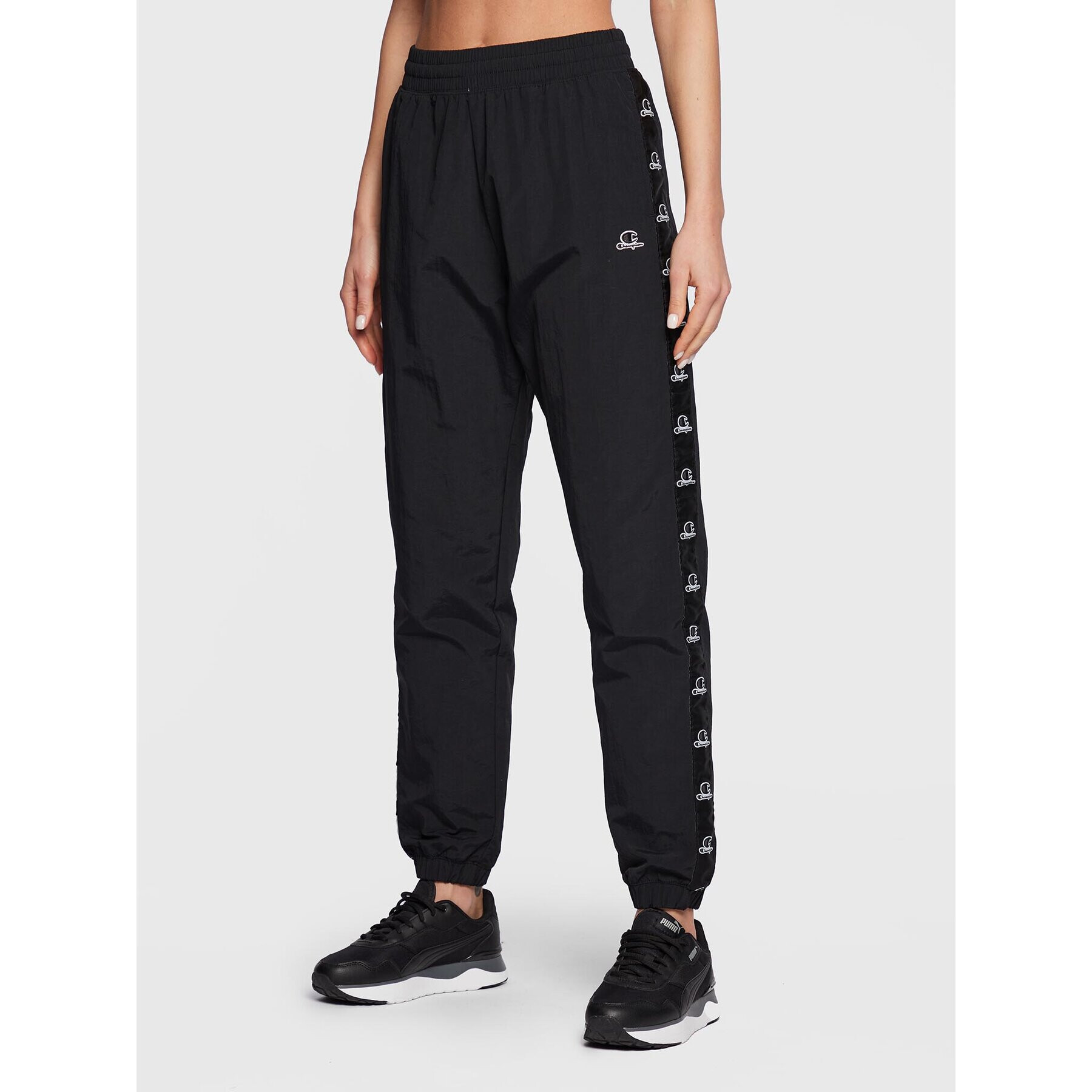Champion Долнище анцуг 115495 Черен Regular Fit - Pepit.bg