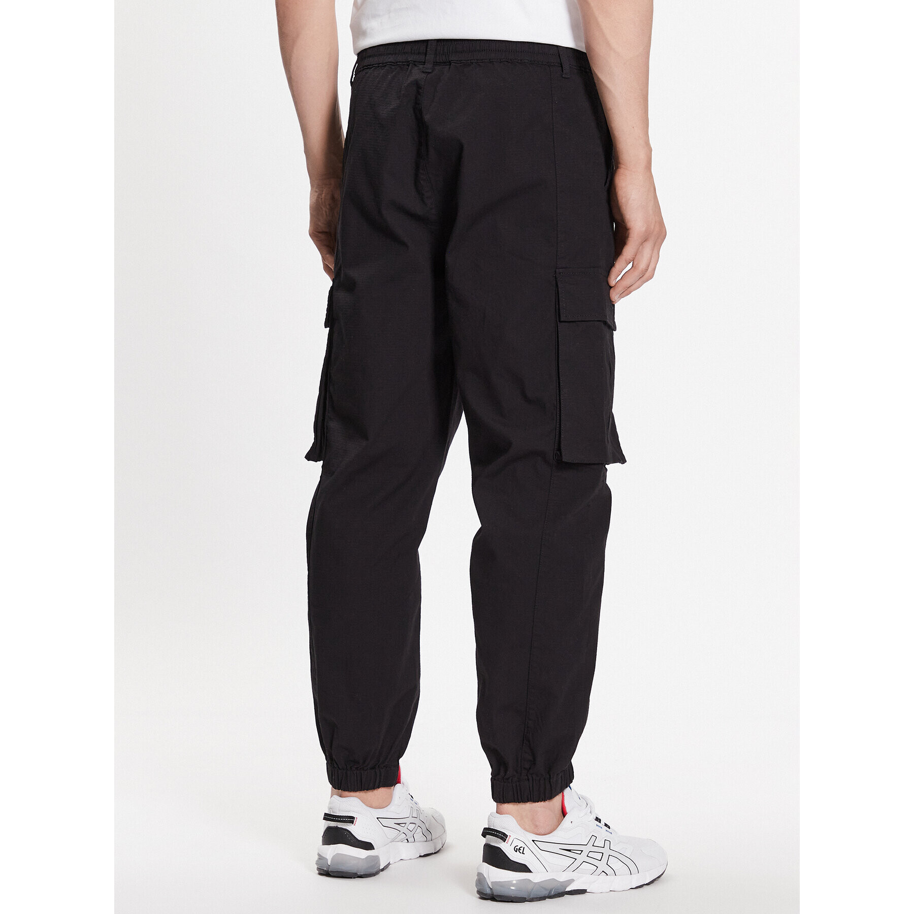 Champion Долнище анцуг 218739 Черен Regular Fit - Pepit.bg