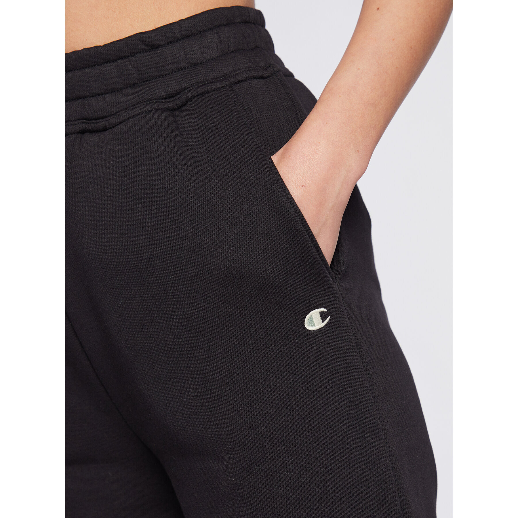 Champion Долнище анцуг Eco-Future 115668 Черен Custom Fit - Pepit.bg