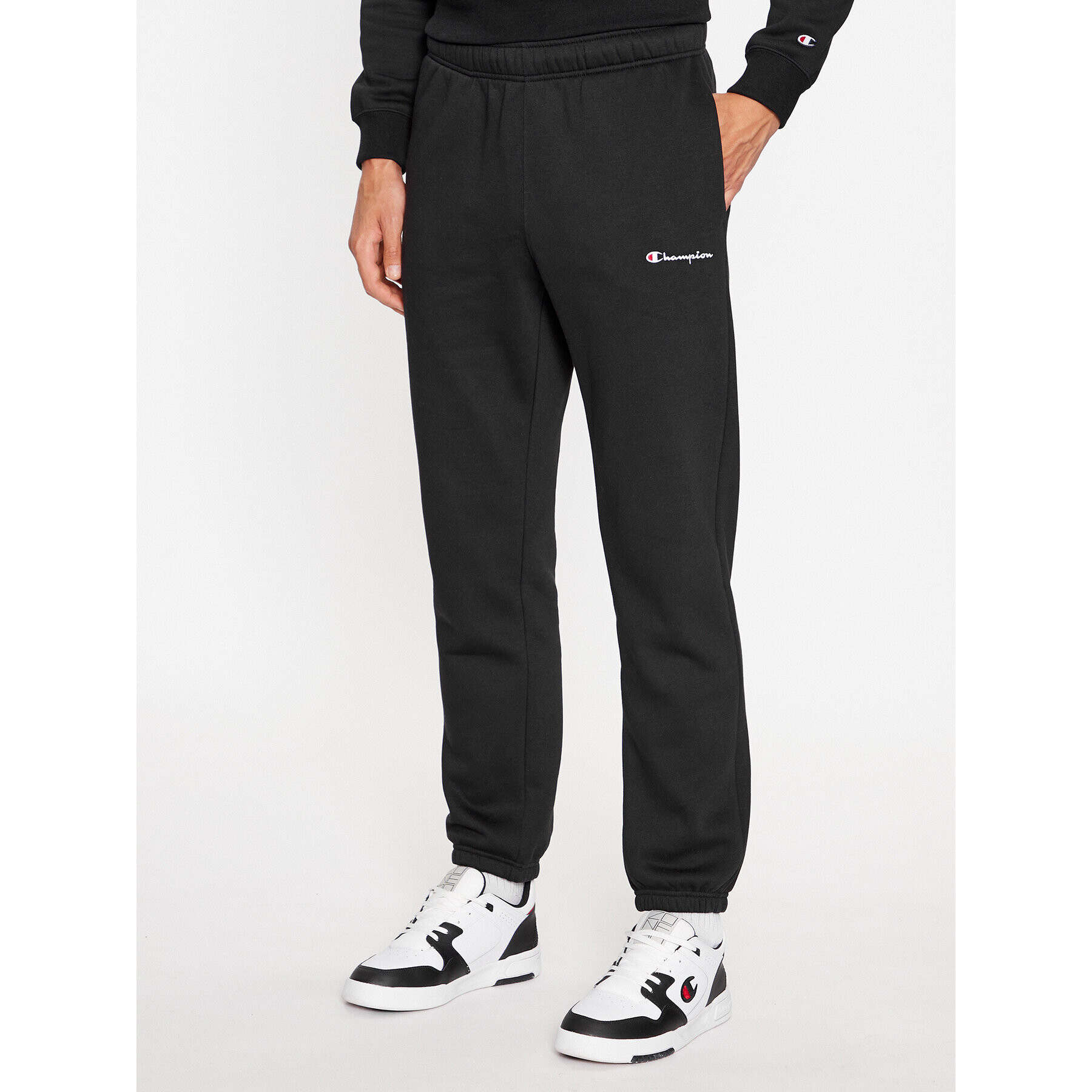 Champion Долнище анцуг Elastic Cuff Pants 219420 Черен Comfort Fit - Pepit.bg