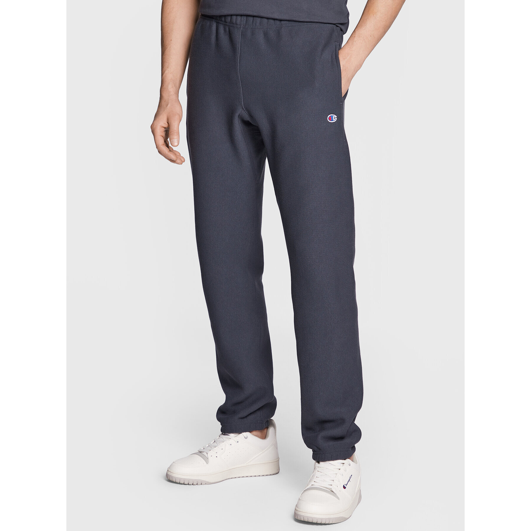 Champion Долнище анцуг Elasticated Cuffs 216540 Сив Regular Fit - Pepit.bg