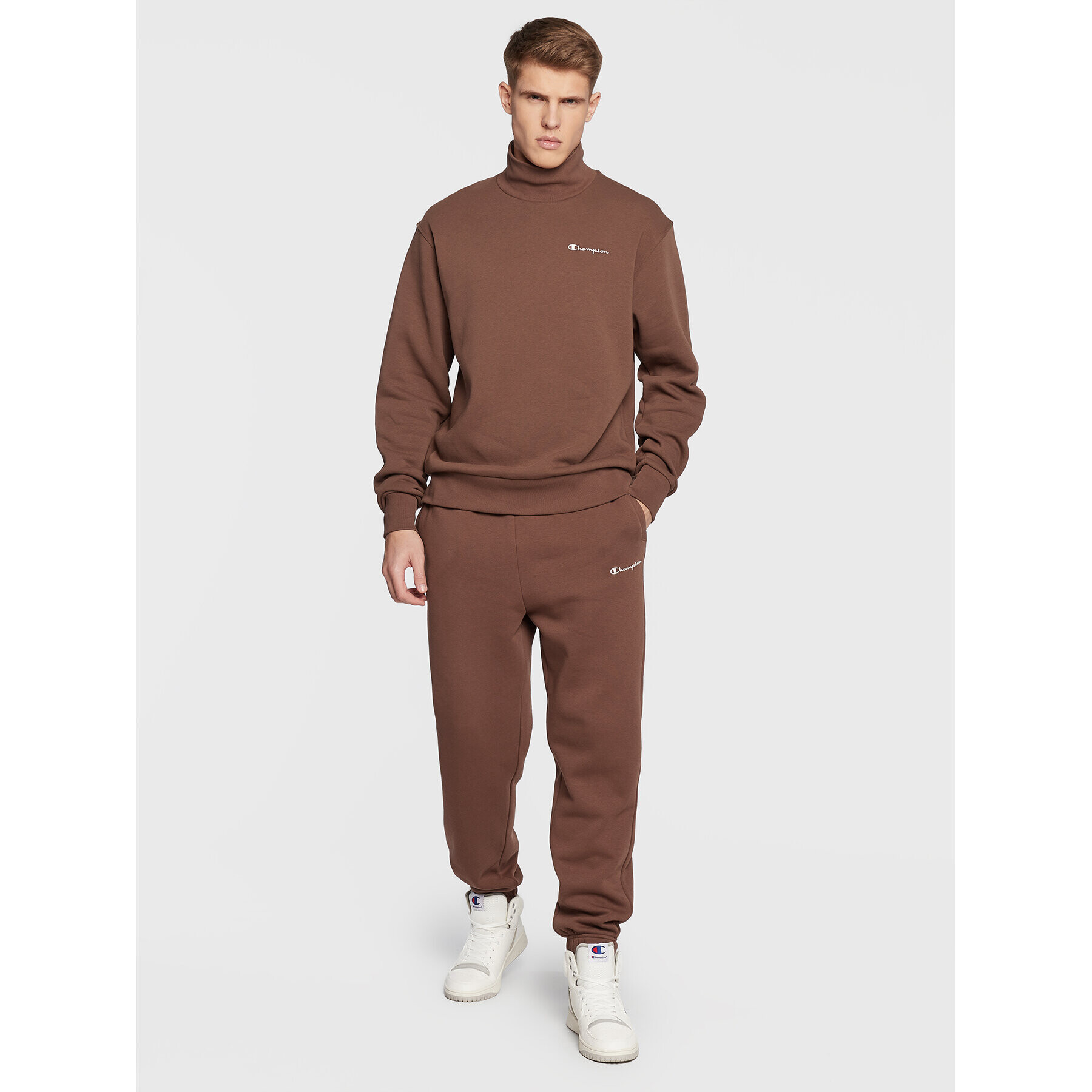 Champion Долнище анцуг Future 216891 Кафяв Custom Fit - Pepit.bg