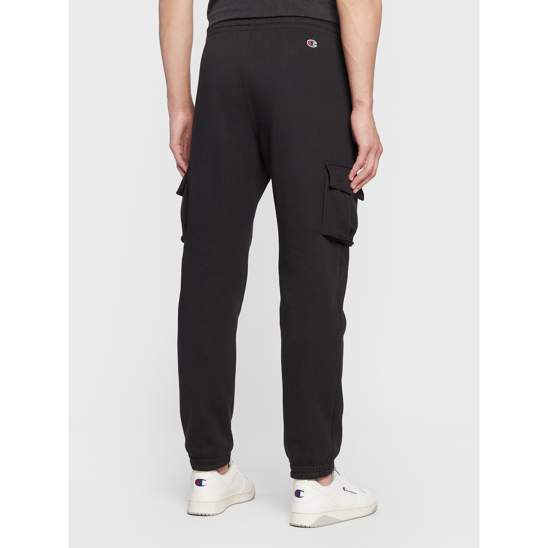 Champion Долнище анцуг Heavy Fleece Cargo 217871 Черен Regular Fit - Pepit.bg