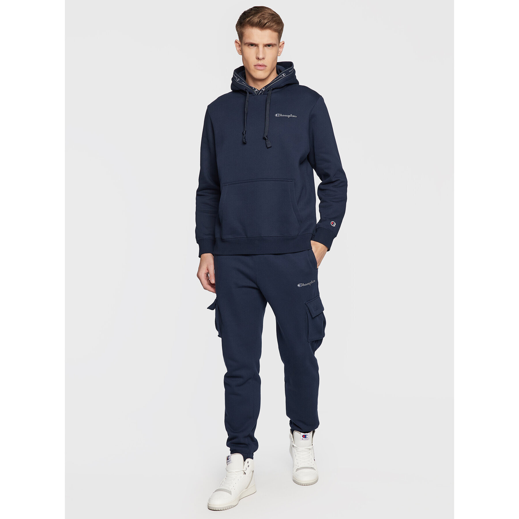 Champion Долнище анцуг Heavy Fleece Cargo 217871 Тъмносин Regular Fit - Pepit.bg