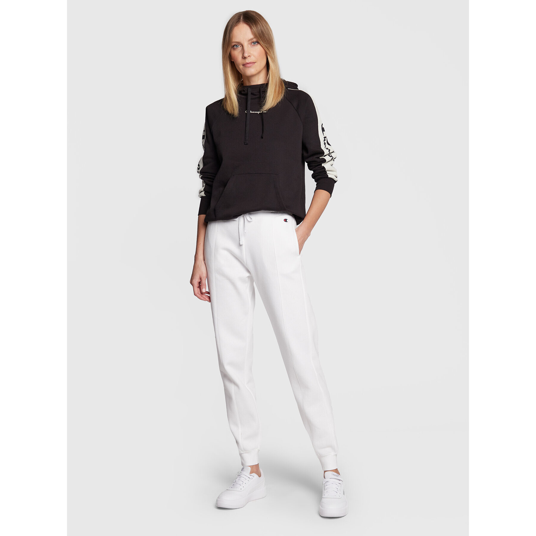 Champion Долнище анцуг Legacy Rib Cuff 115411 Бял Regular Fit - Pepit.bg