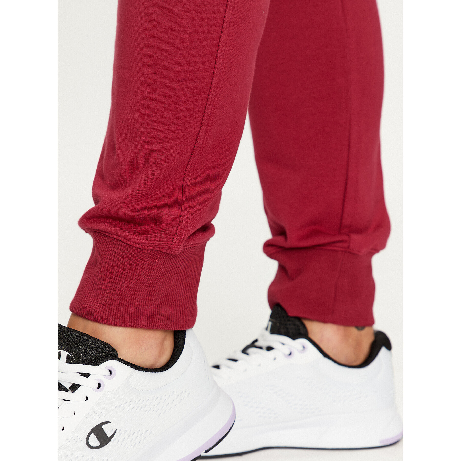 Champion Долнище анцуг Rib Cuff Pants 116605 Бордо Regular Fit - Pepit.bg