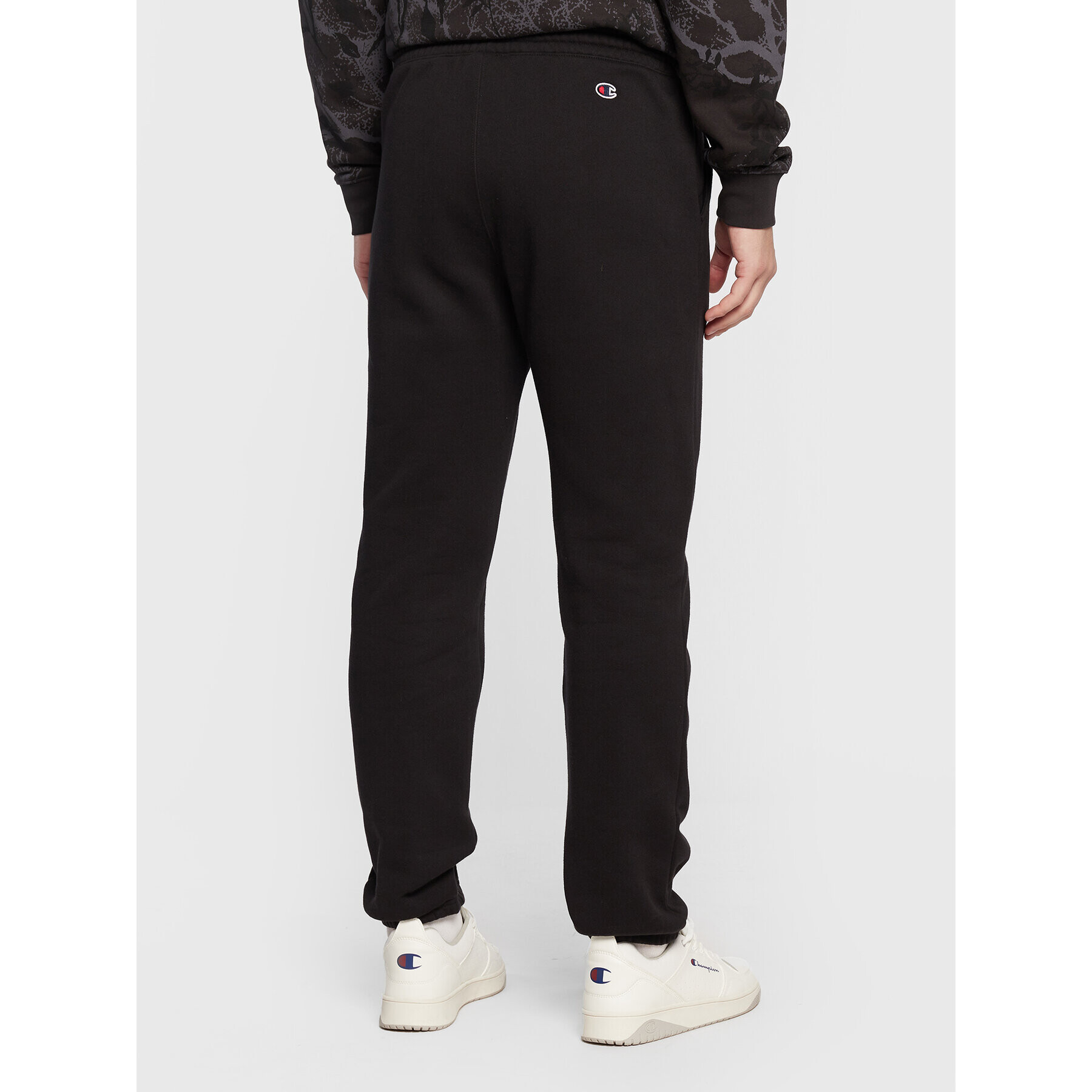 Champion Долнище анцуг Varsity 217889 Черен Regular Fit - Pepit.bg