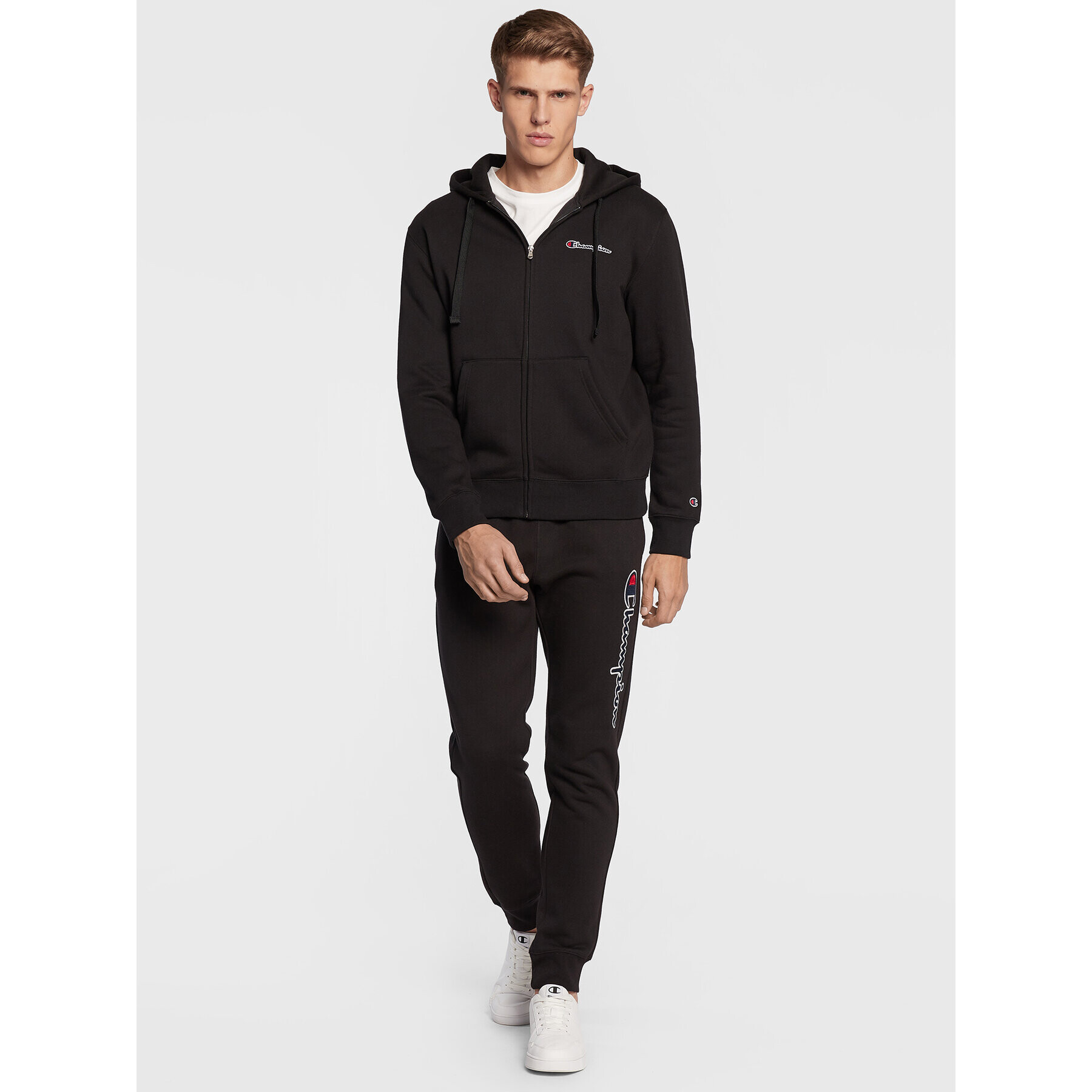 Champion Долнище анцуг Vertical Logo Embroidery 217860 Черен Regular Fit - Pepit.bg