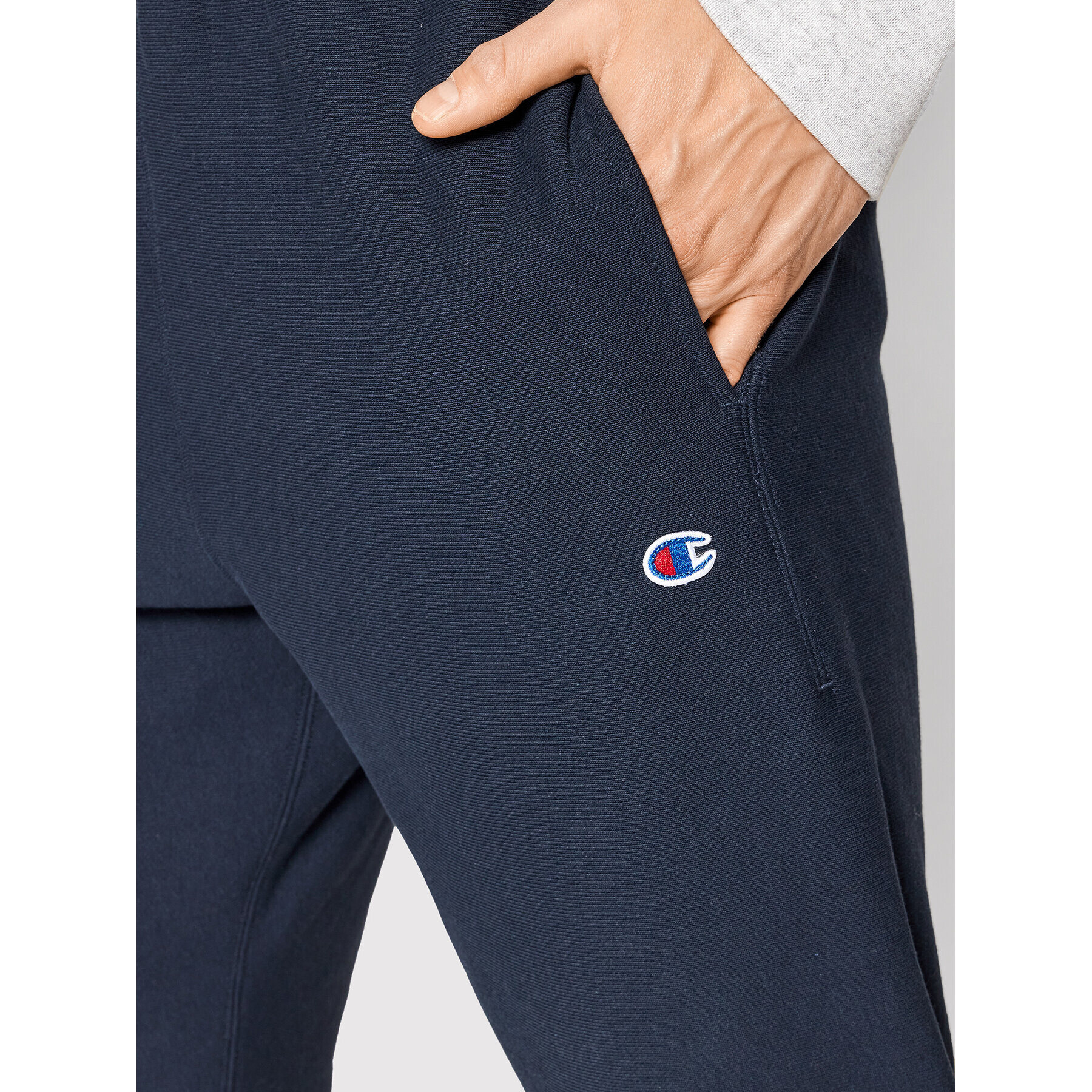 Champion Долнище анцуг 1952 217238 Тъмносин Custom Fit - Pepit.bg