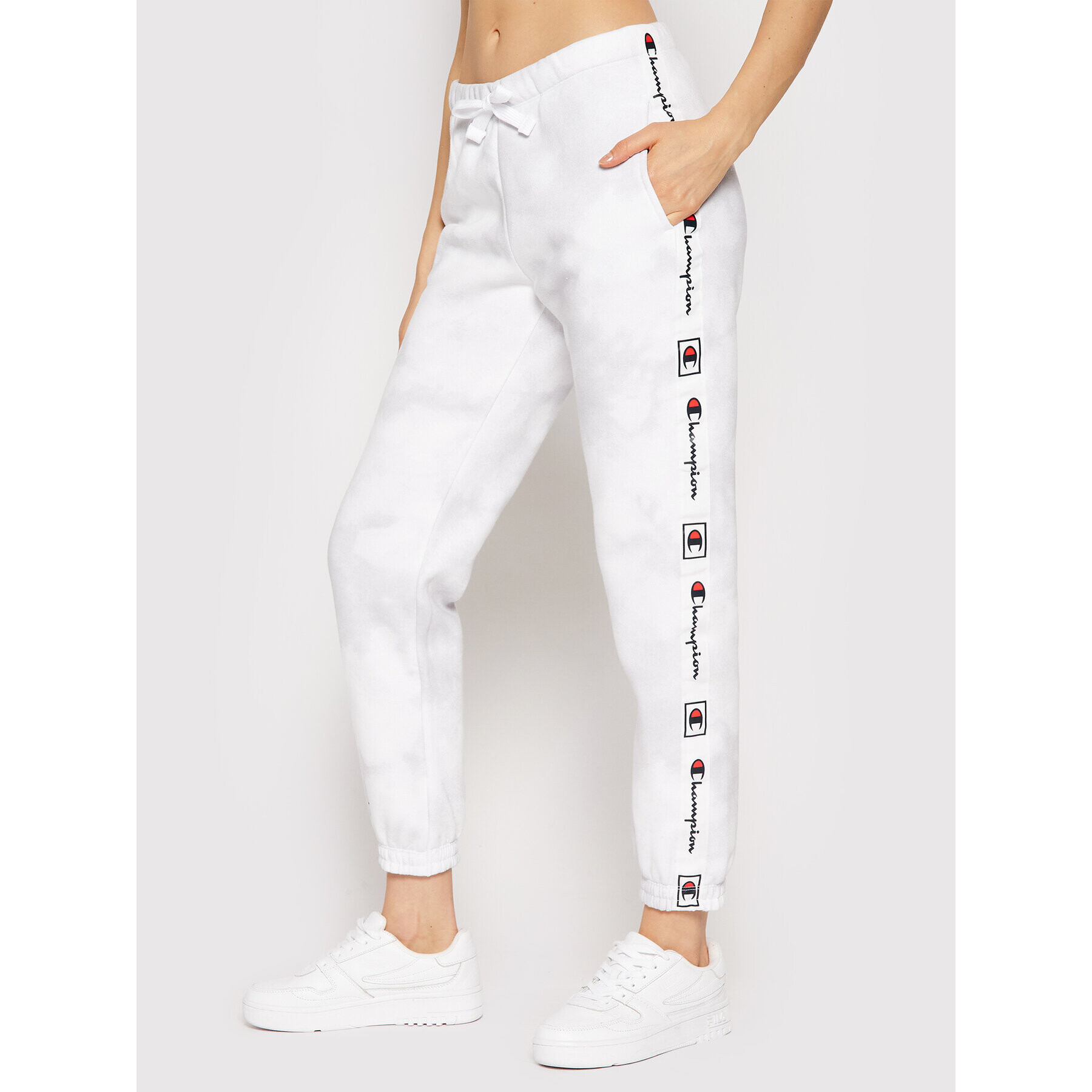Champion Долнище анцуг Elastic Cuff 114759 Бял Regular Fit - Pepit.bg