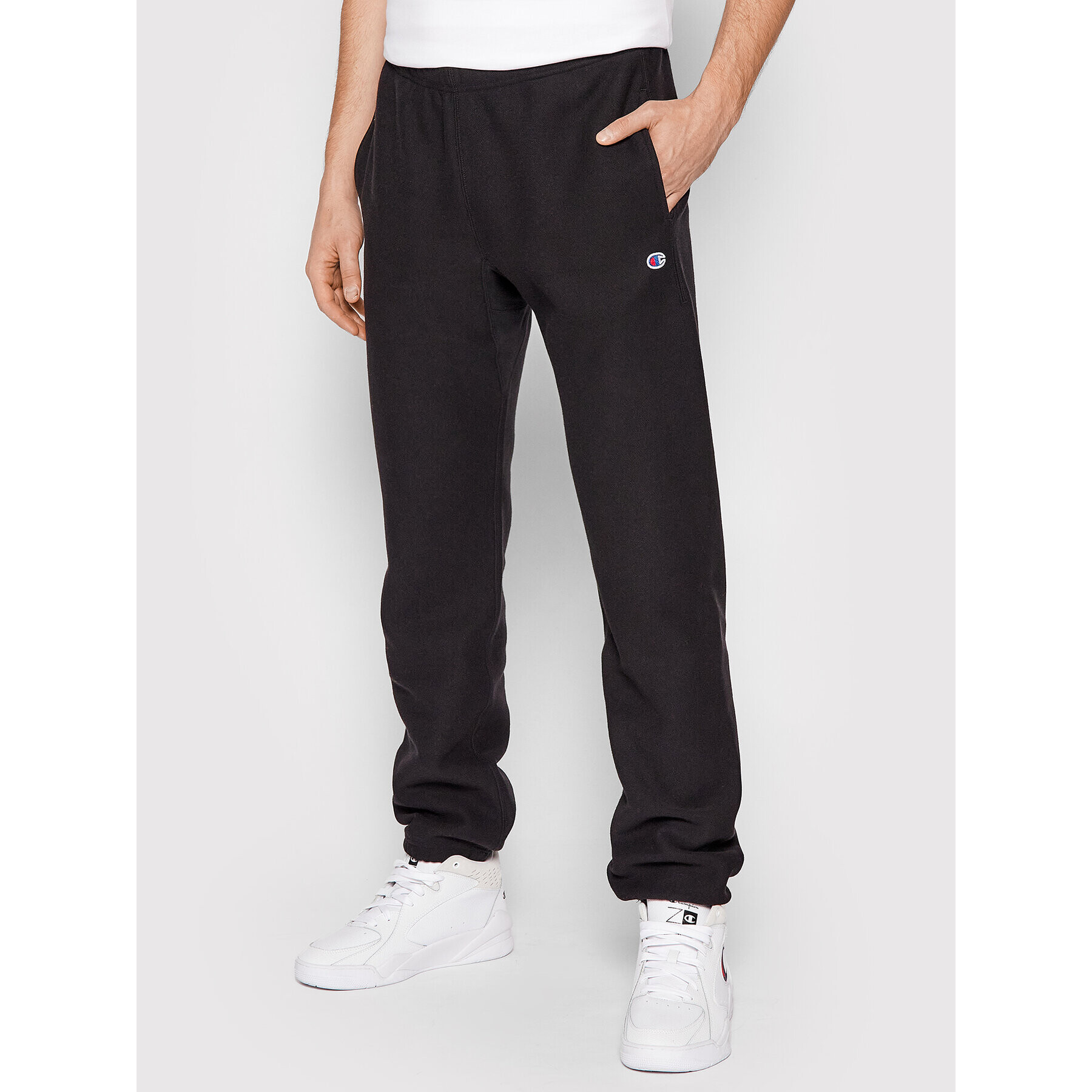 Champion Долнище анцуг Elasticated Cuffs 216540 Черен Regular Fit - Pepit.bg