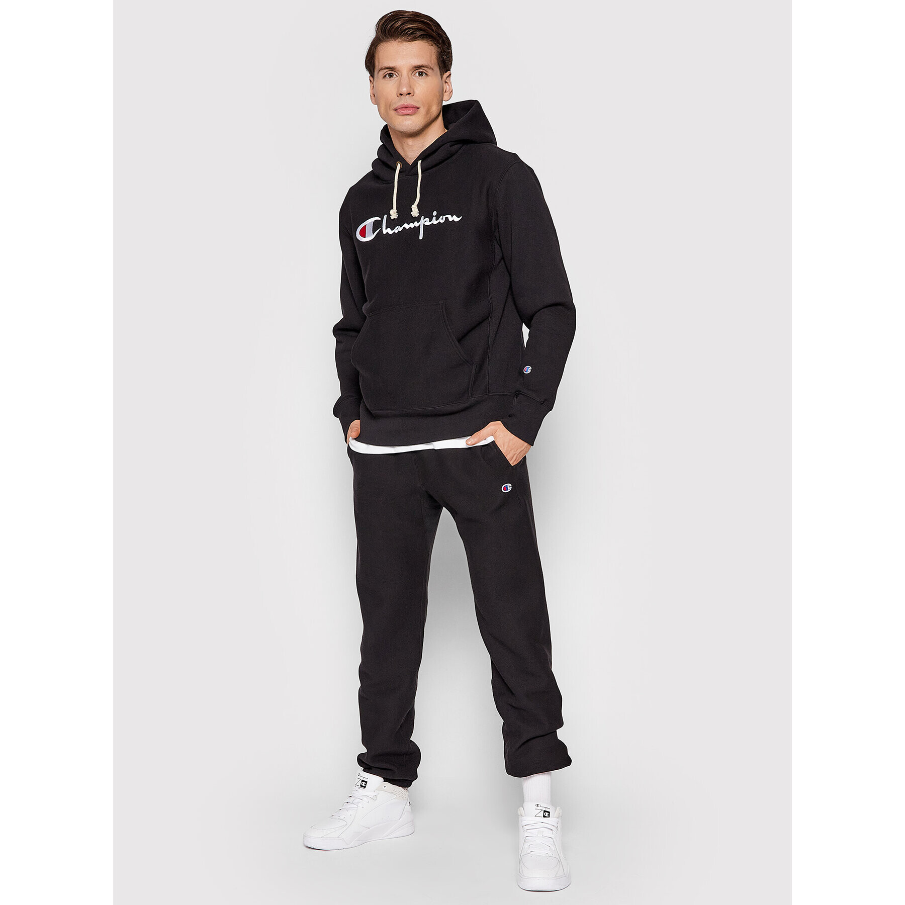 Champion Долнище анцуг Elasticated Cuffs 216540 Черен Regular Fit - Pepit.bg