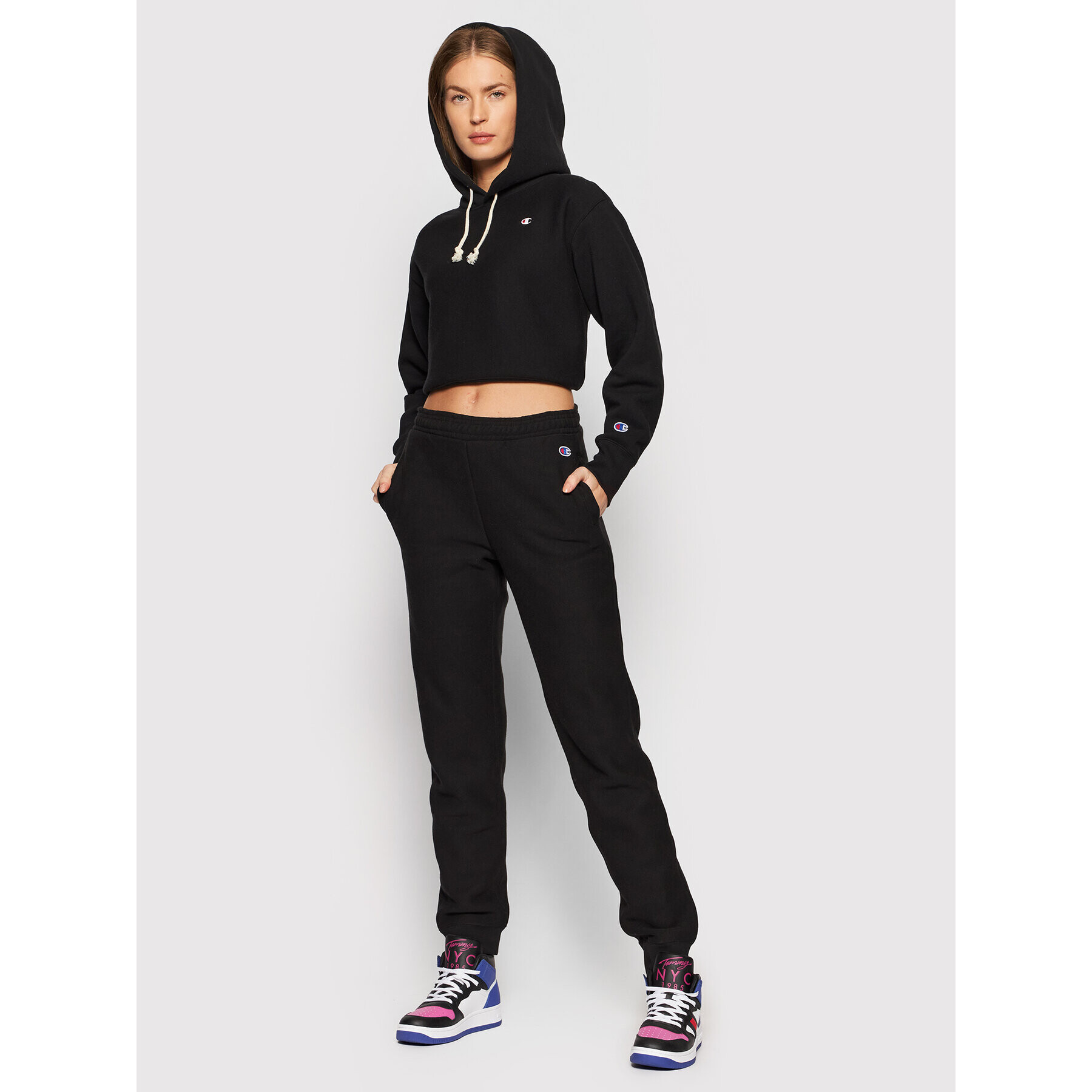 Champion Долнище анцуг Ribbed Cuffed 114614 Черен Regular Fit - Pepit.bg