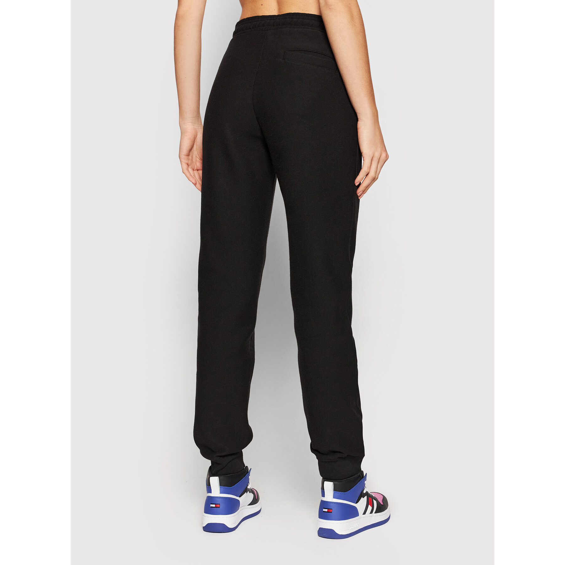 Champion Долнище анцуг Ribbed Cuffed 114614 Черен Regular Fit - Pepit.bg