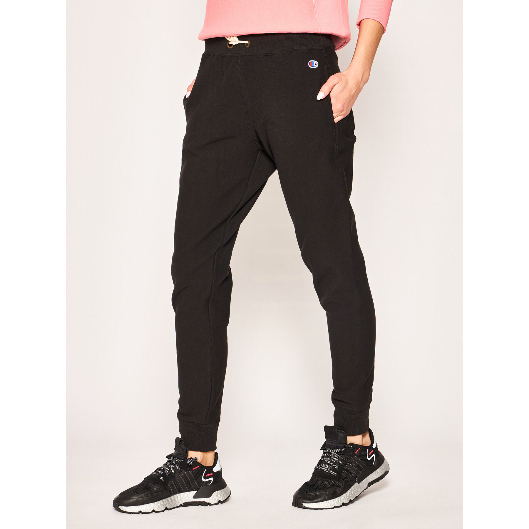 Champion Долнище анцуг Ribbed Cuffed Stretch 112535 Черен Regular Fit - Pepit.bg