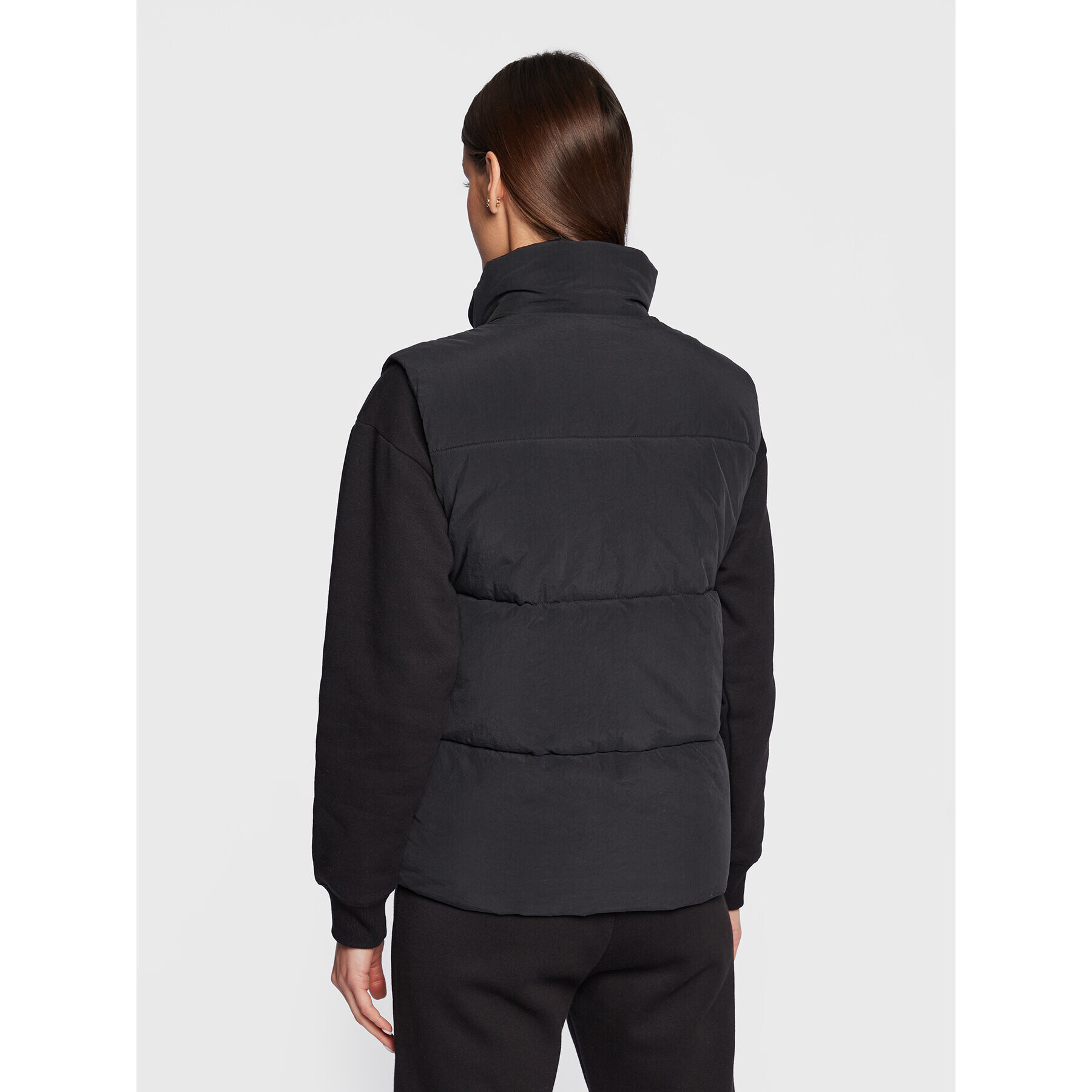Champion Елек 115760 Черен Regular Fit - Pepit.bg