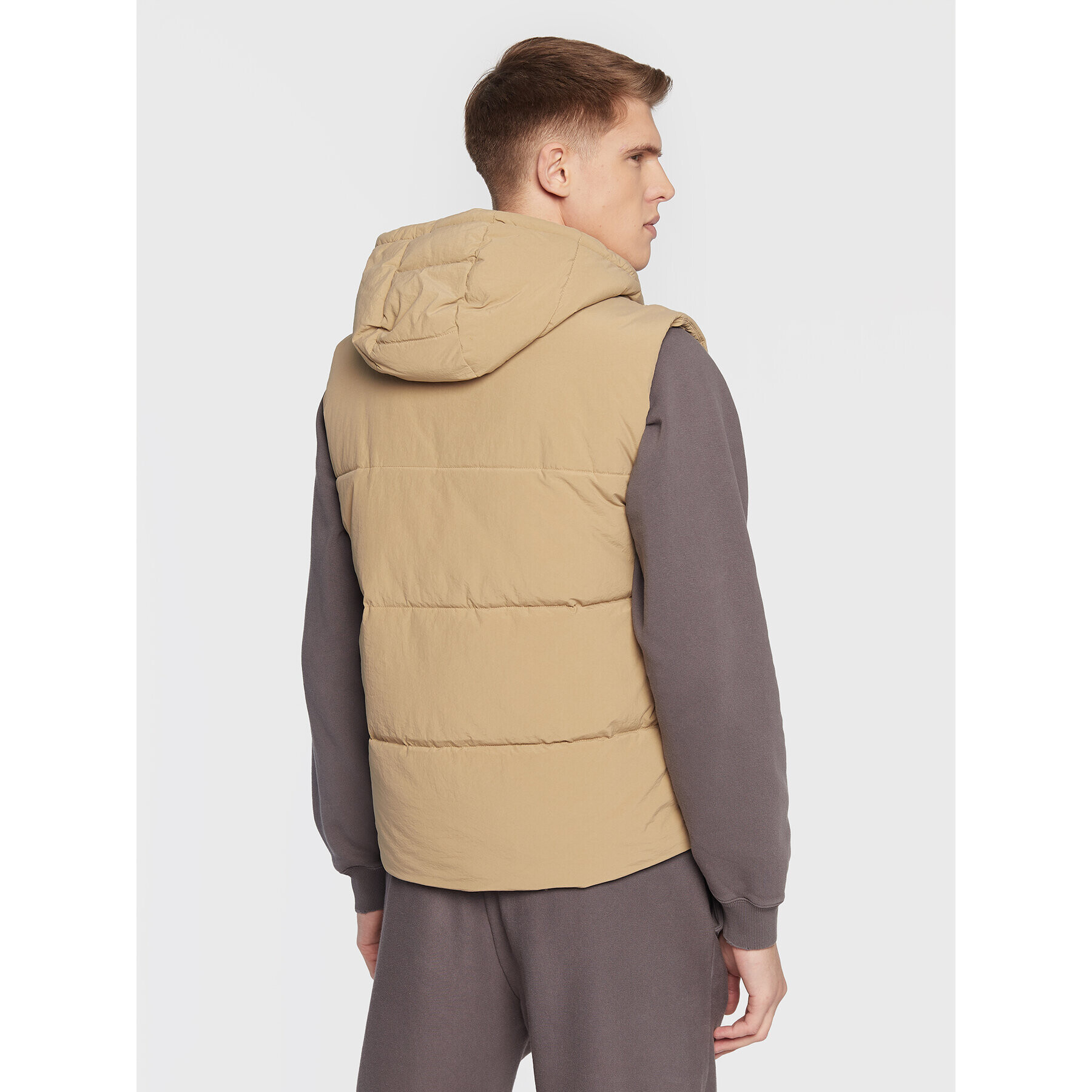 Champion Елек Script Logo 218084 Бежов Regular Fit - Pepit.bg