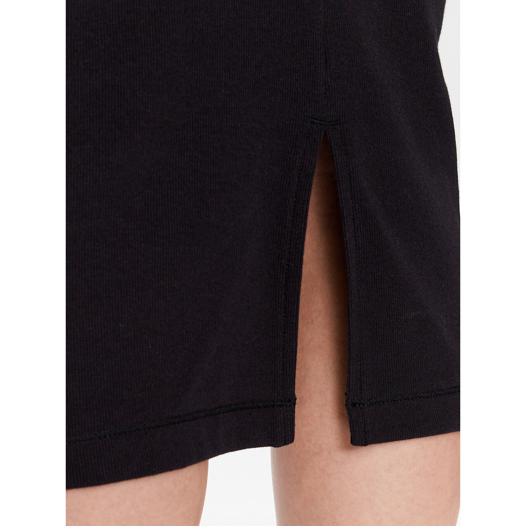 Champion Ежедневна рокля 116064 Черен Slim Fit - Pepit.bg