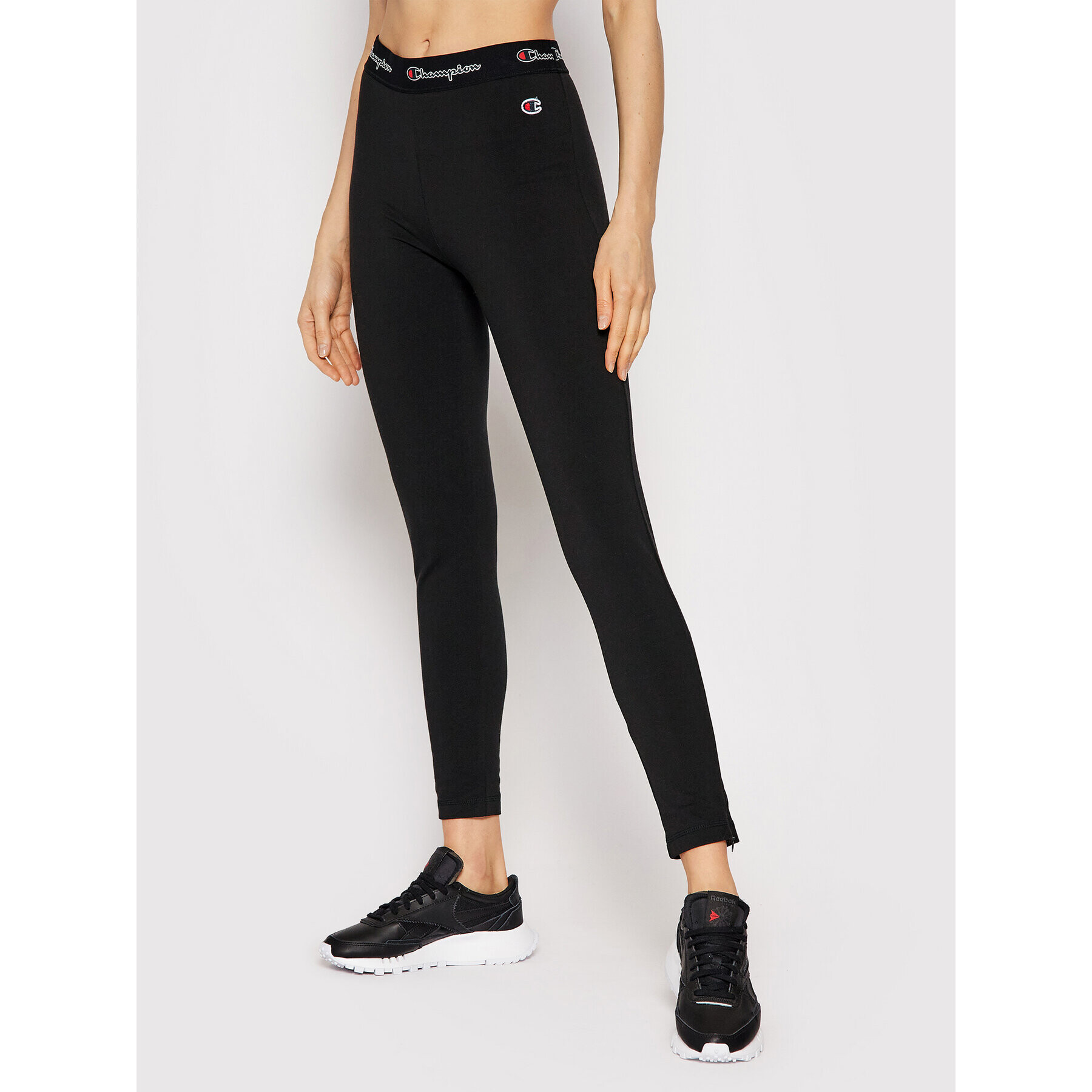 Champion Клин Script Logo 114561 Черен Athletic Fit - Pepit.bg