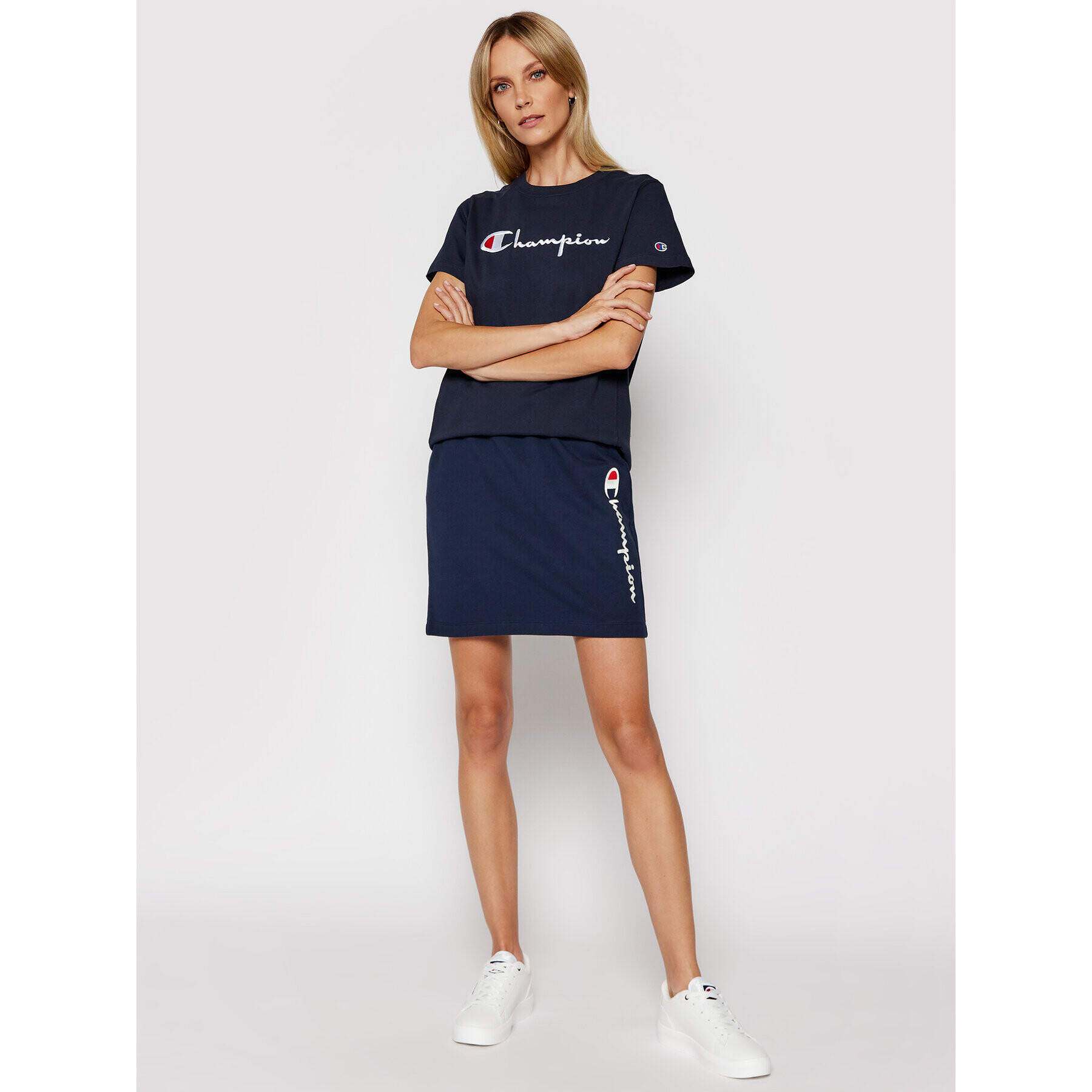 Champion Мини пола Vertical Script Logo 112649 Тъмносин Custom Fit - Pepit.bg
