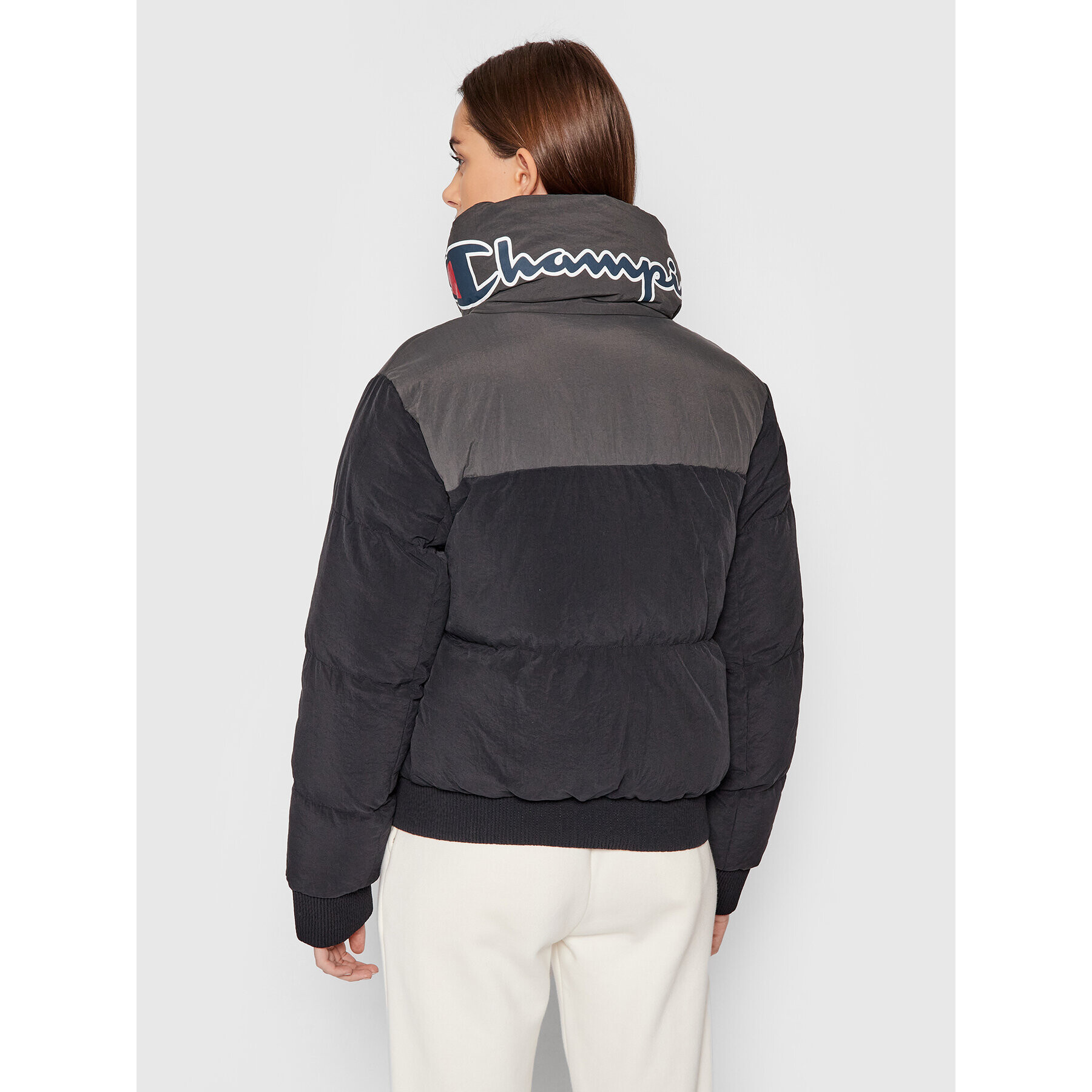 Champion Пухено яке 114597 Черен Regular Fit - Pepit.bg