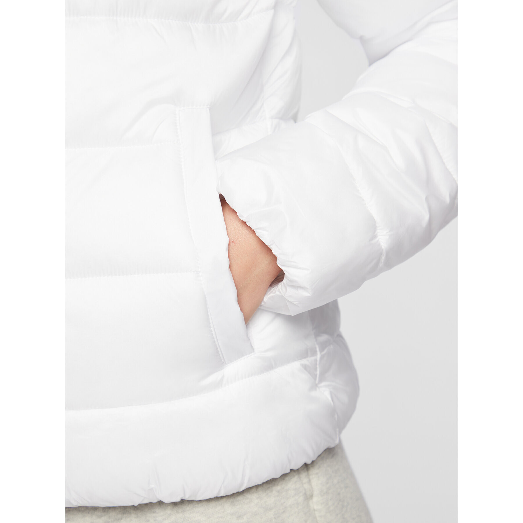 Champion Пухено яке 115753 Бял Regular Fit - Pepit.bg
