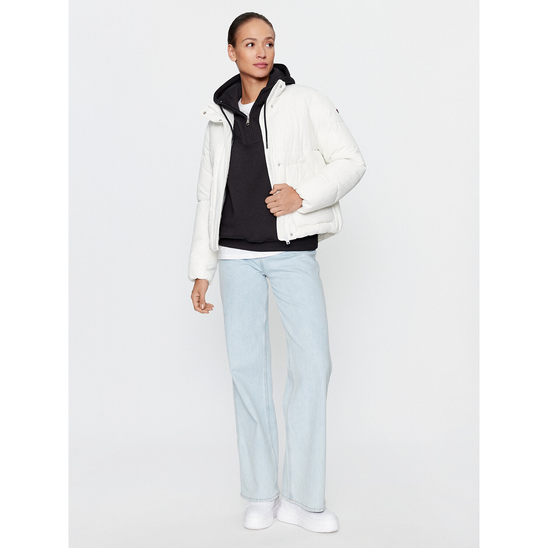 Champion Пухено яке Jacket 116922 Екрю Custom Fit - Pepit.bg