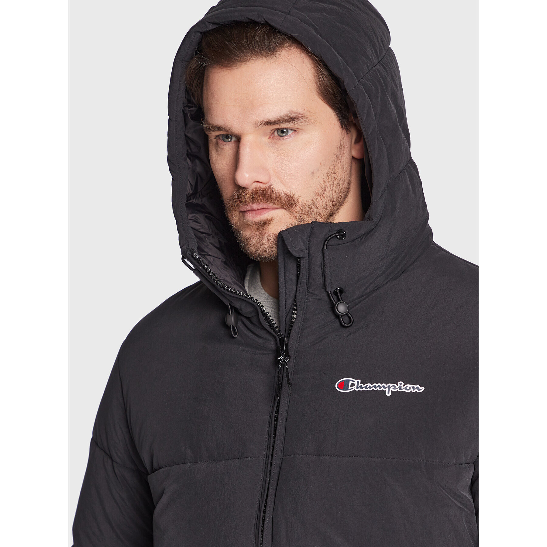 Champion Пухено яке Script Logo 218083 Черен Regular Fit - Pepit.bg