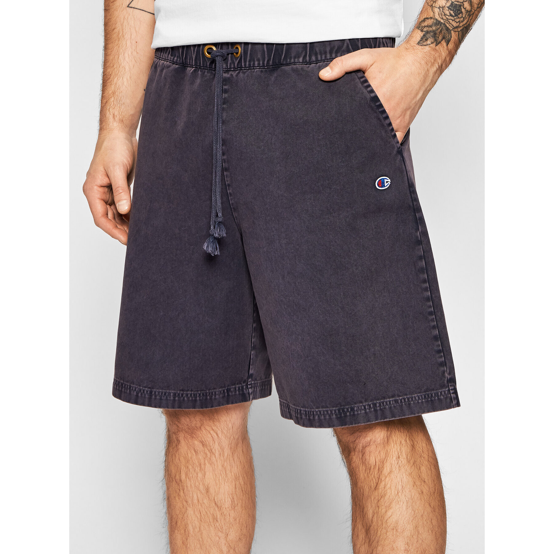 Champion Шорти от плат 216207 Тъмносин Regular Fit - Pepit.bg
