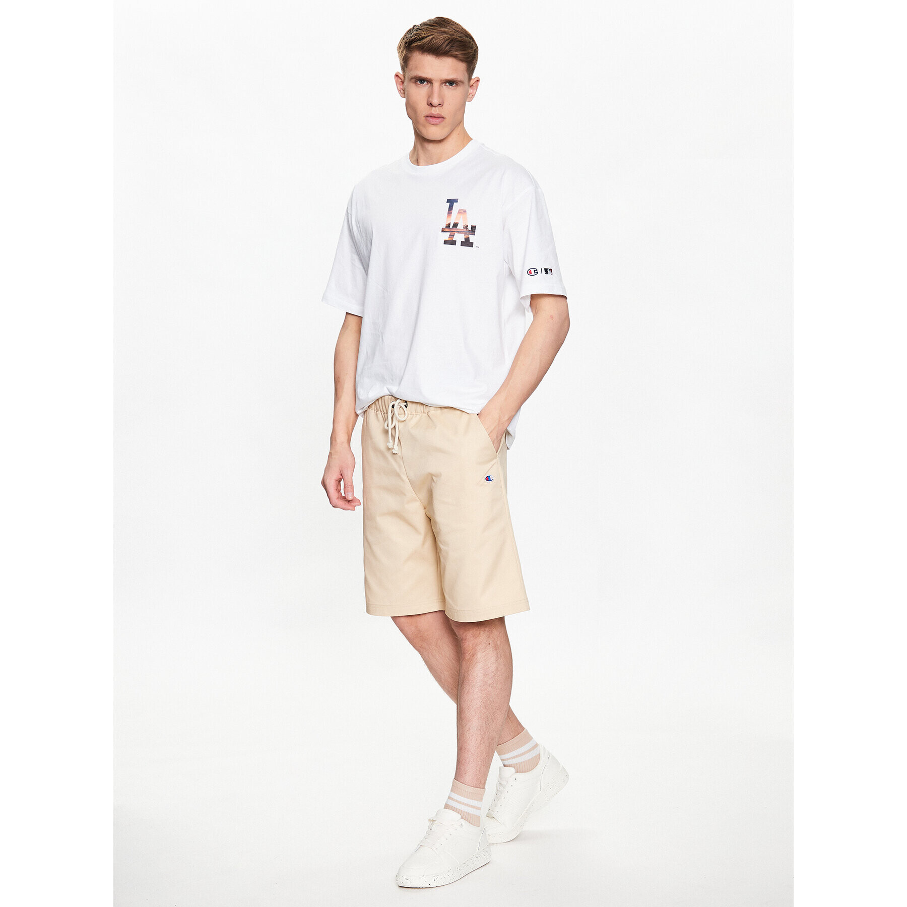 Champion Шорти от плат 217239 Бежов Relaxed Fit - Pepit.bg