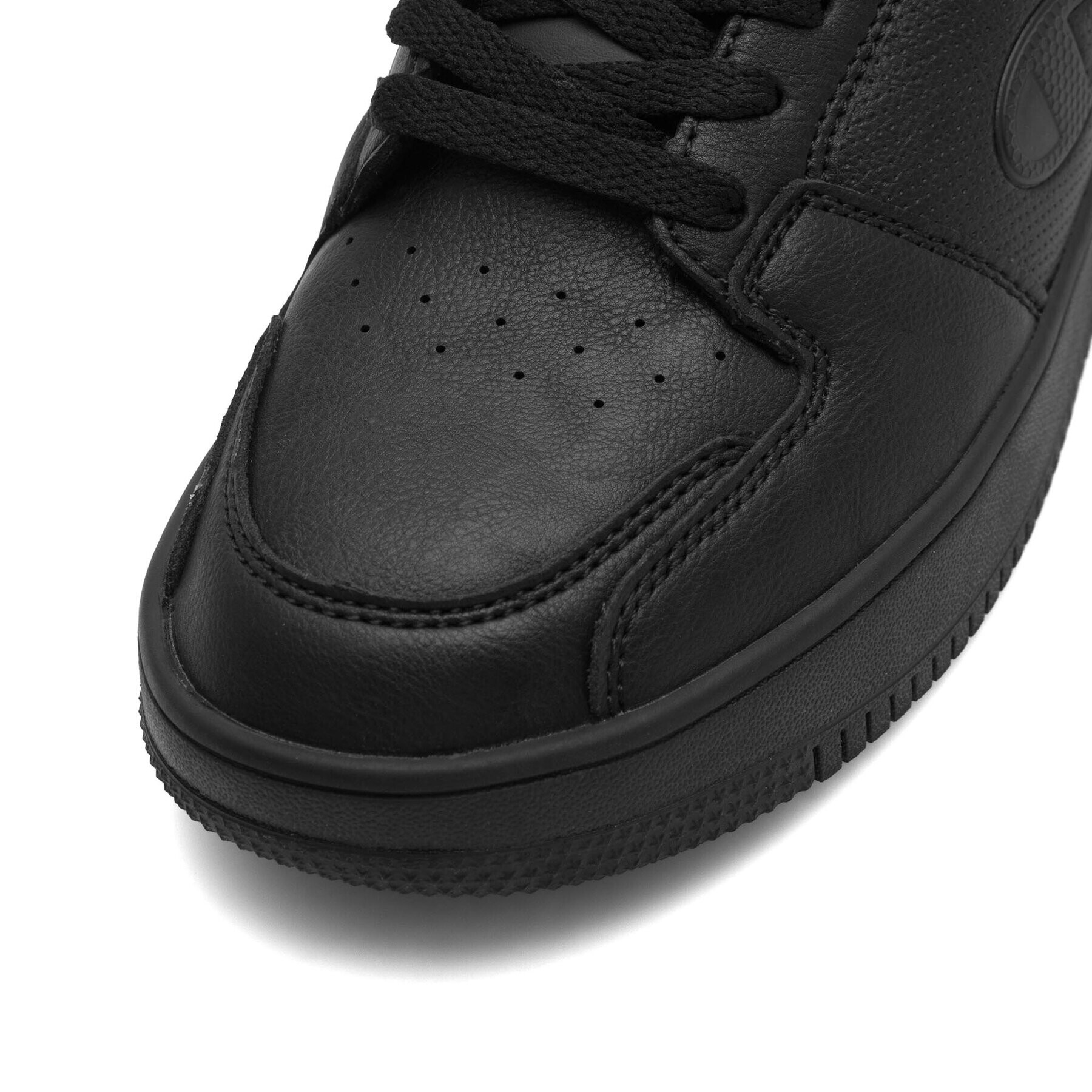 Champion Сникърси Rebound 2.0 Low B S32415-KK001 Черен - Pepit.bg
