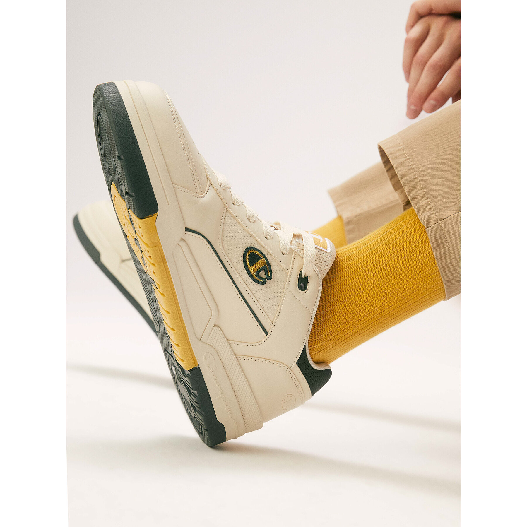 Champion Сникърси Rebound Heritage Low S22030-WW011 Бежов - Pepit.bg