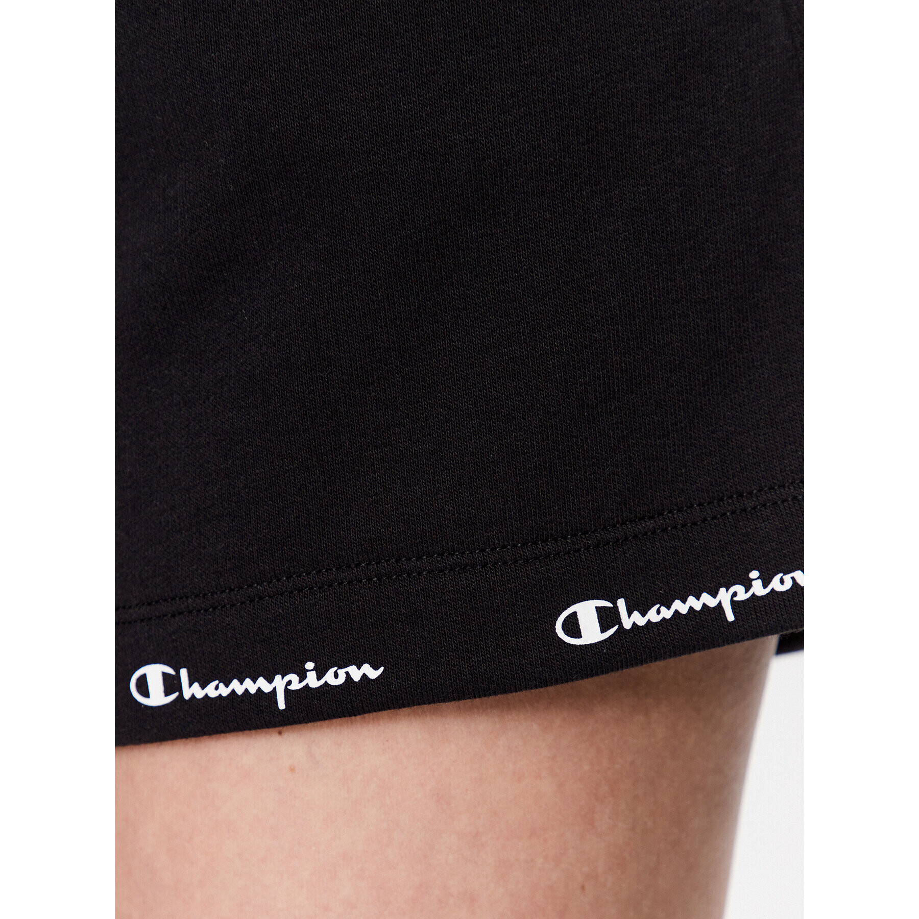 Champion Спортни шорти 116100 Черен Regular Fit - Pepit.bg