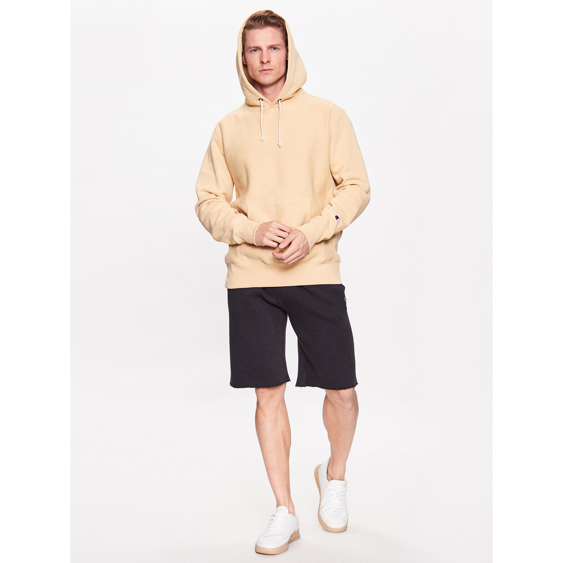 Champion Спортни шорти 218646 Черен Regular Fit - Pepit.bg