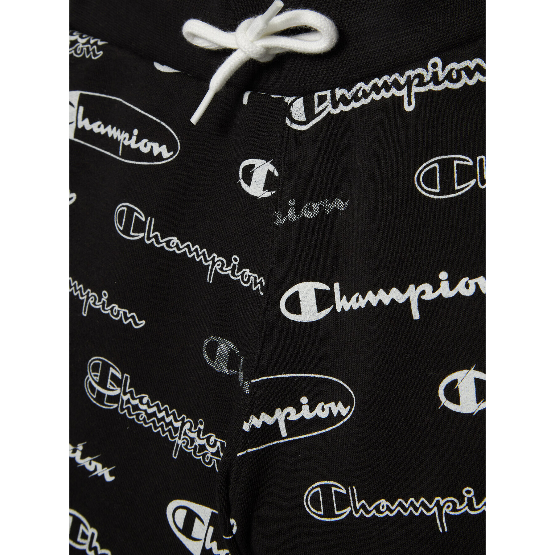 Champion Спортни шорти 305933 Черен Regular Fit - Pepit.bg